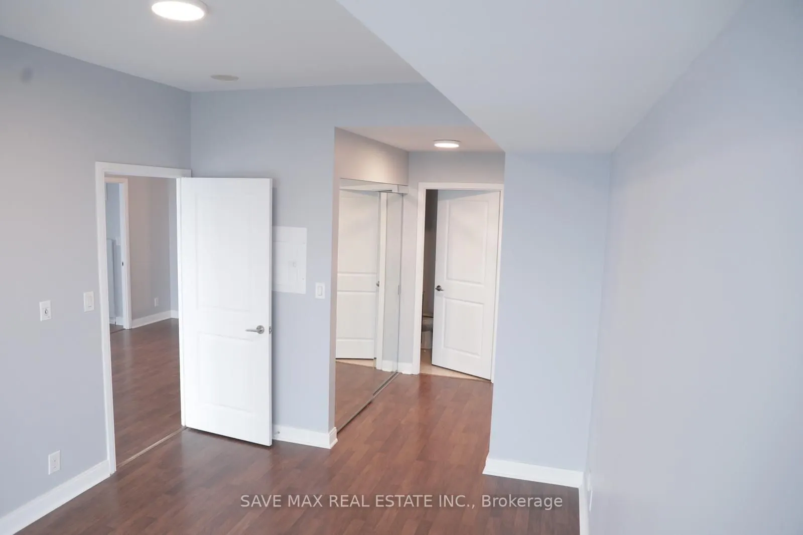 60 Absolute Avenue, #4903