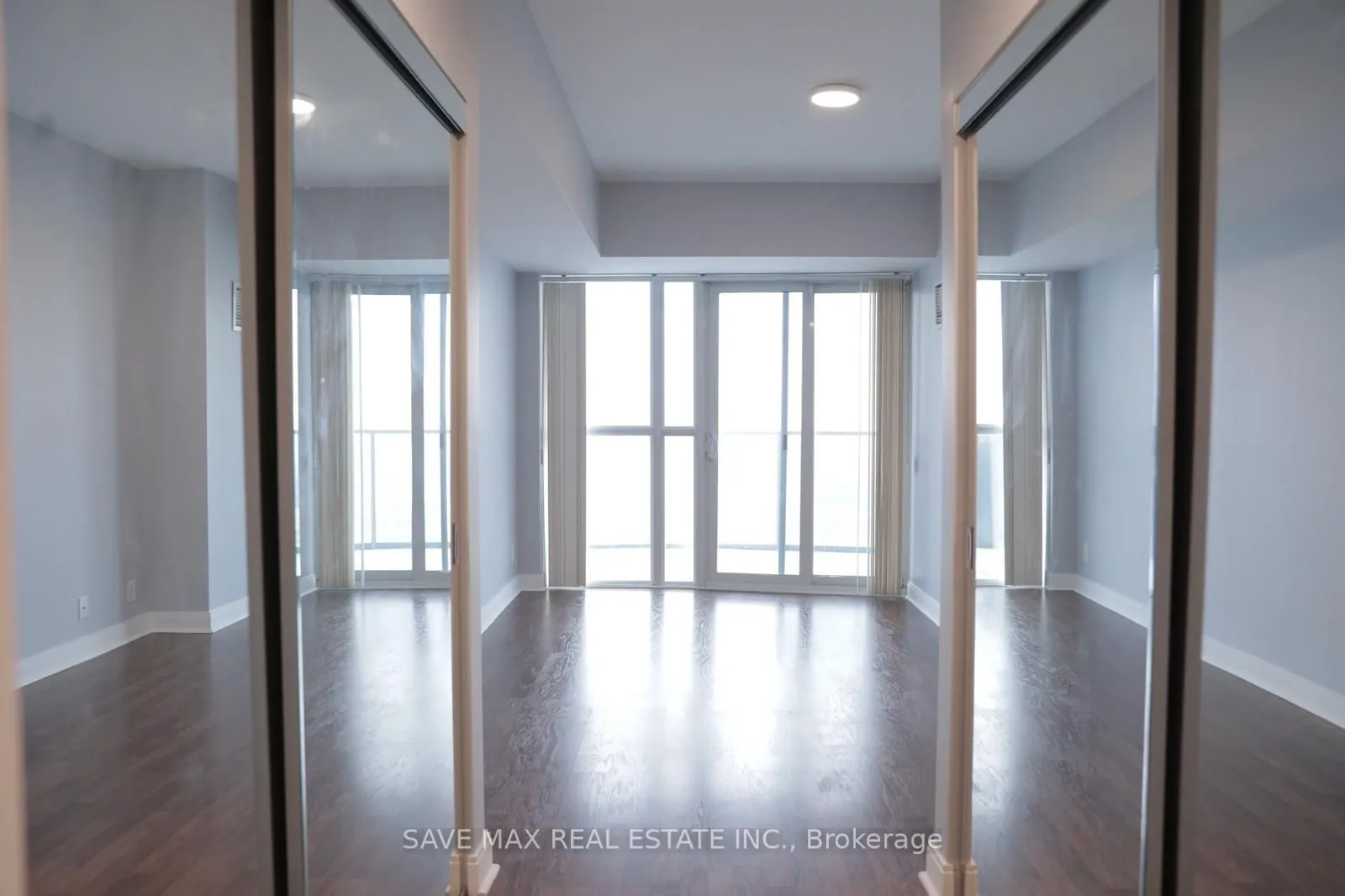 60 Absolute Avenue, #4903