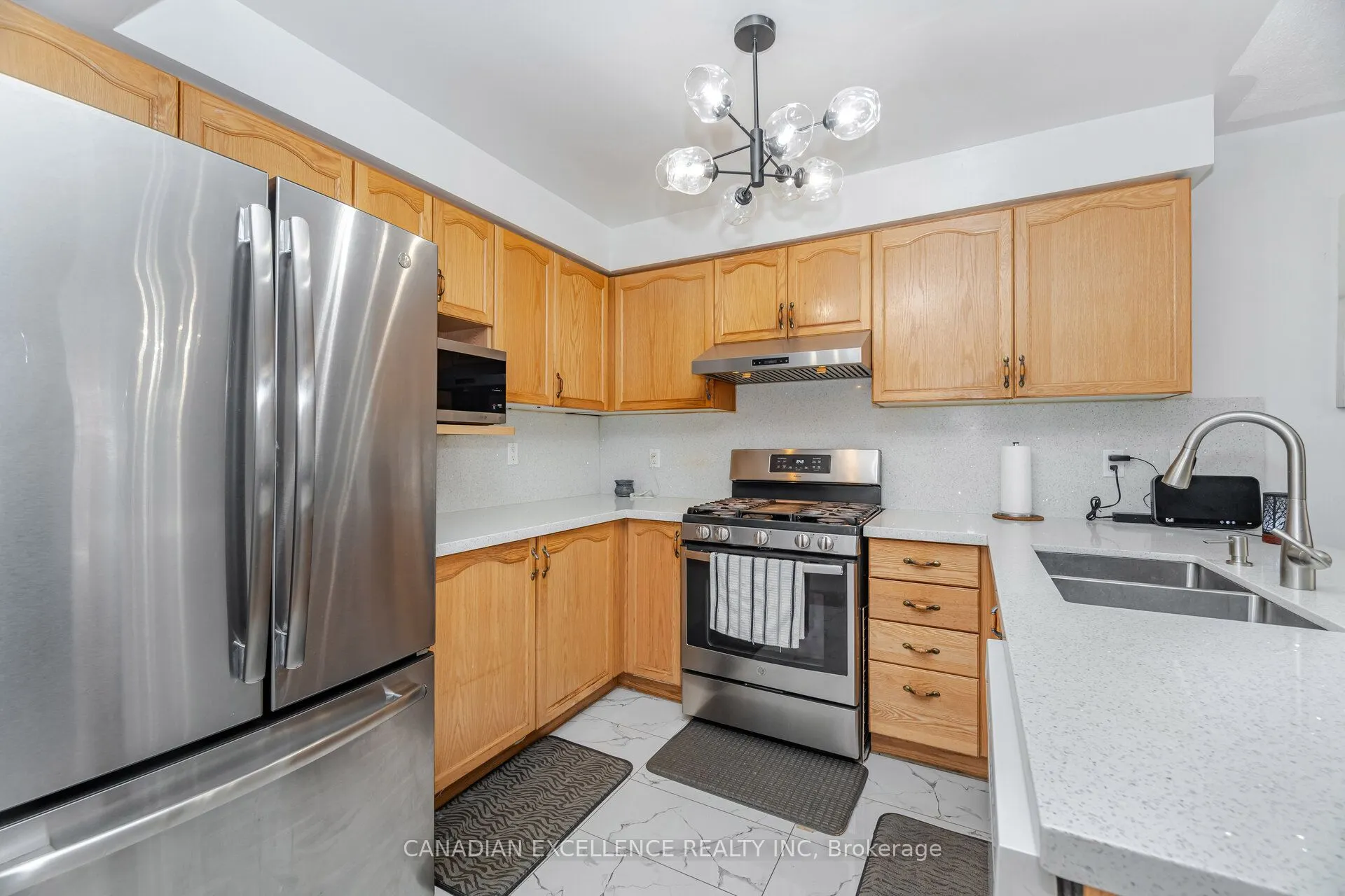 28 Oakmeadow Drive