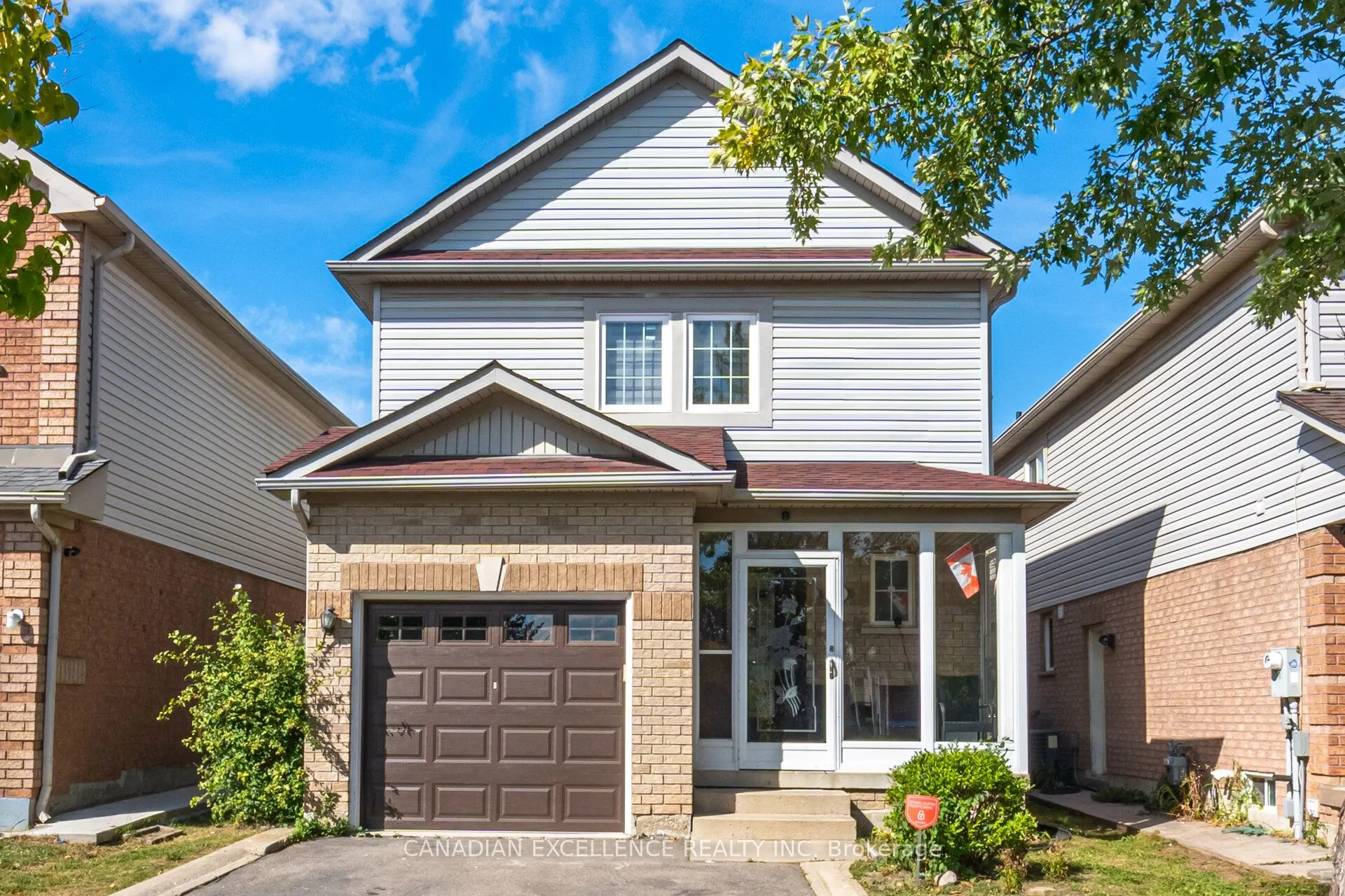 28 Oakmeadow Drive