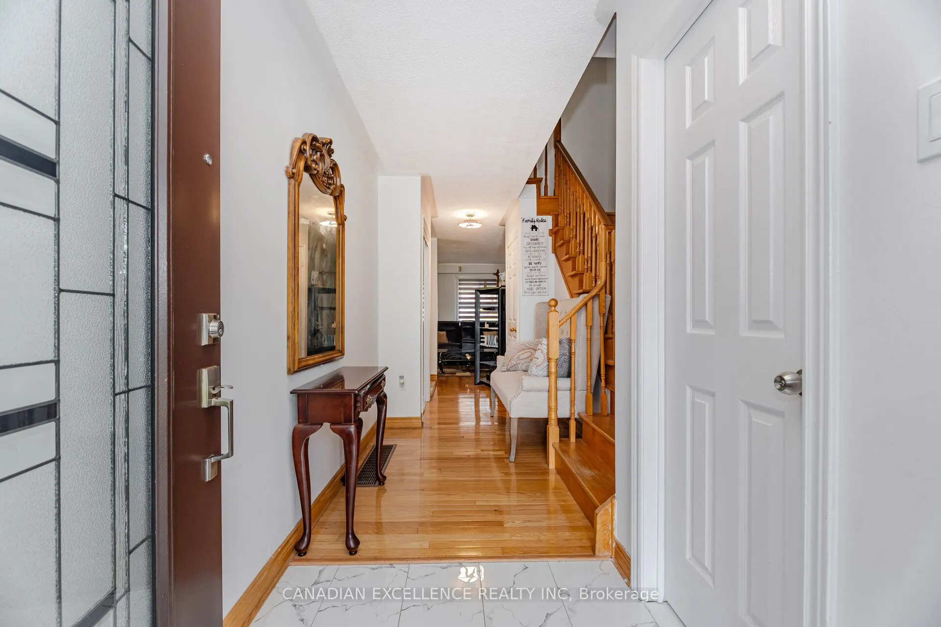 28 Oakmeadow Drive