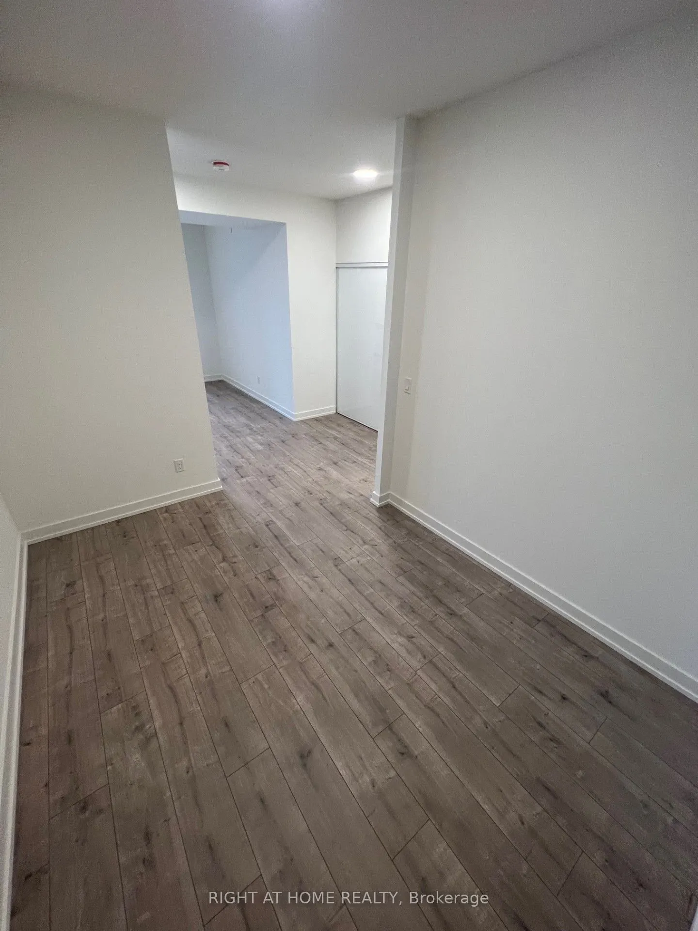 10 Wilby Crescent, #202