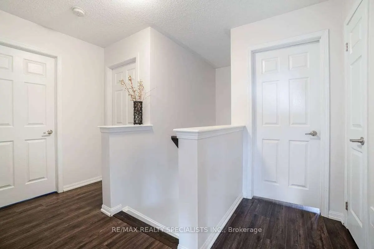 475 Zuest Crescent