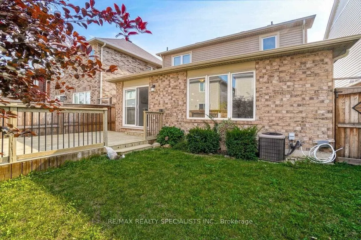 475 Zuest Crescent