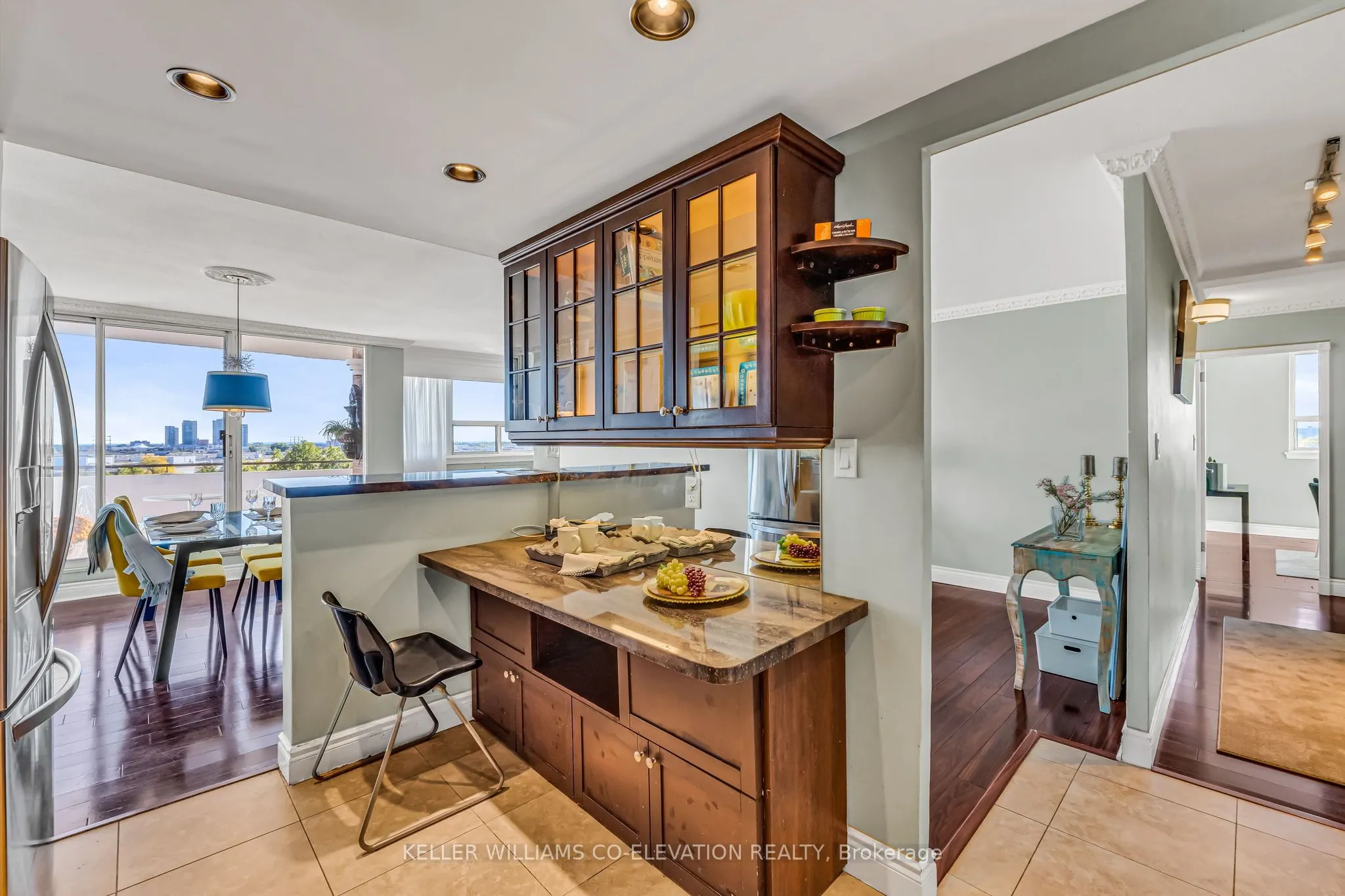 14 Neilson Drive, #702