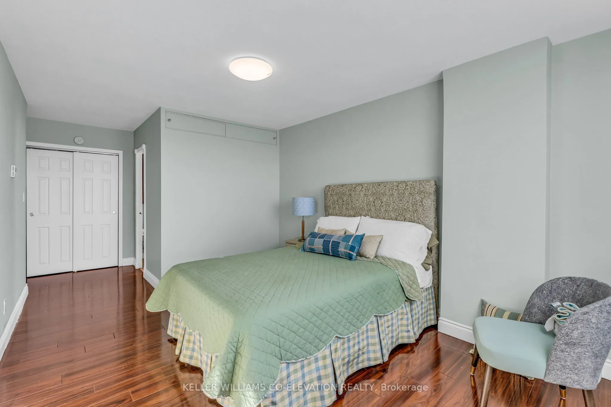 14 Neilson Drive, #702