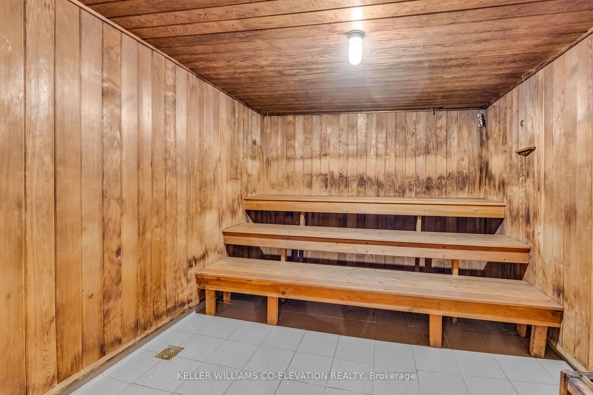 14 Neilson Drive, #702