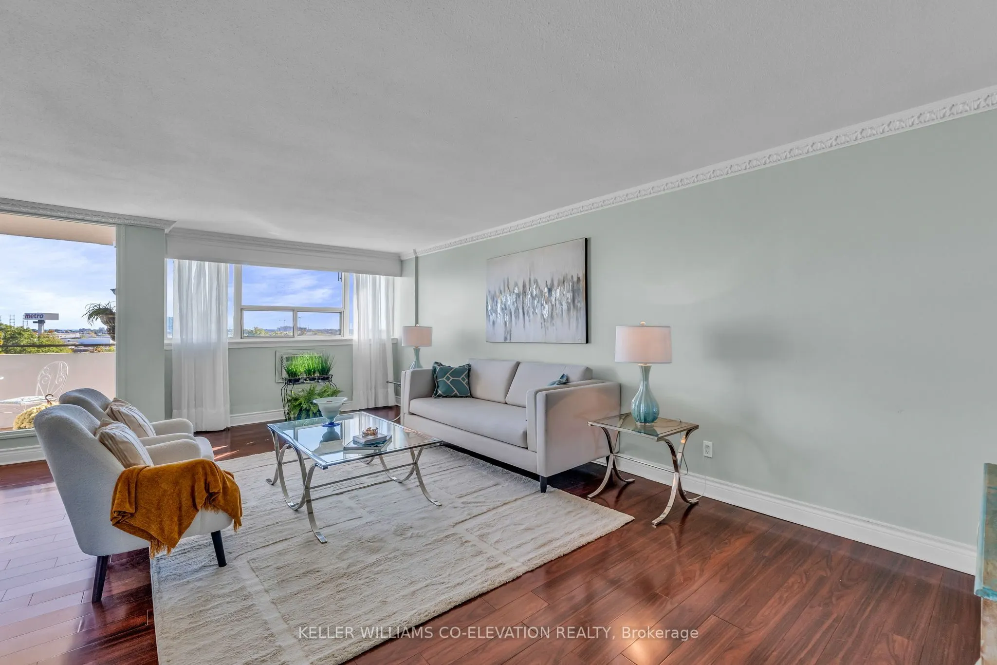 14 Neilson Drive, #702