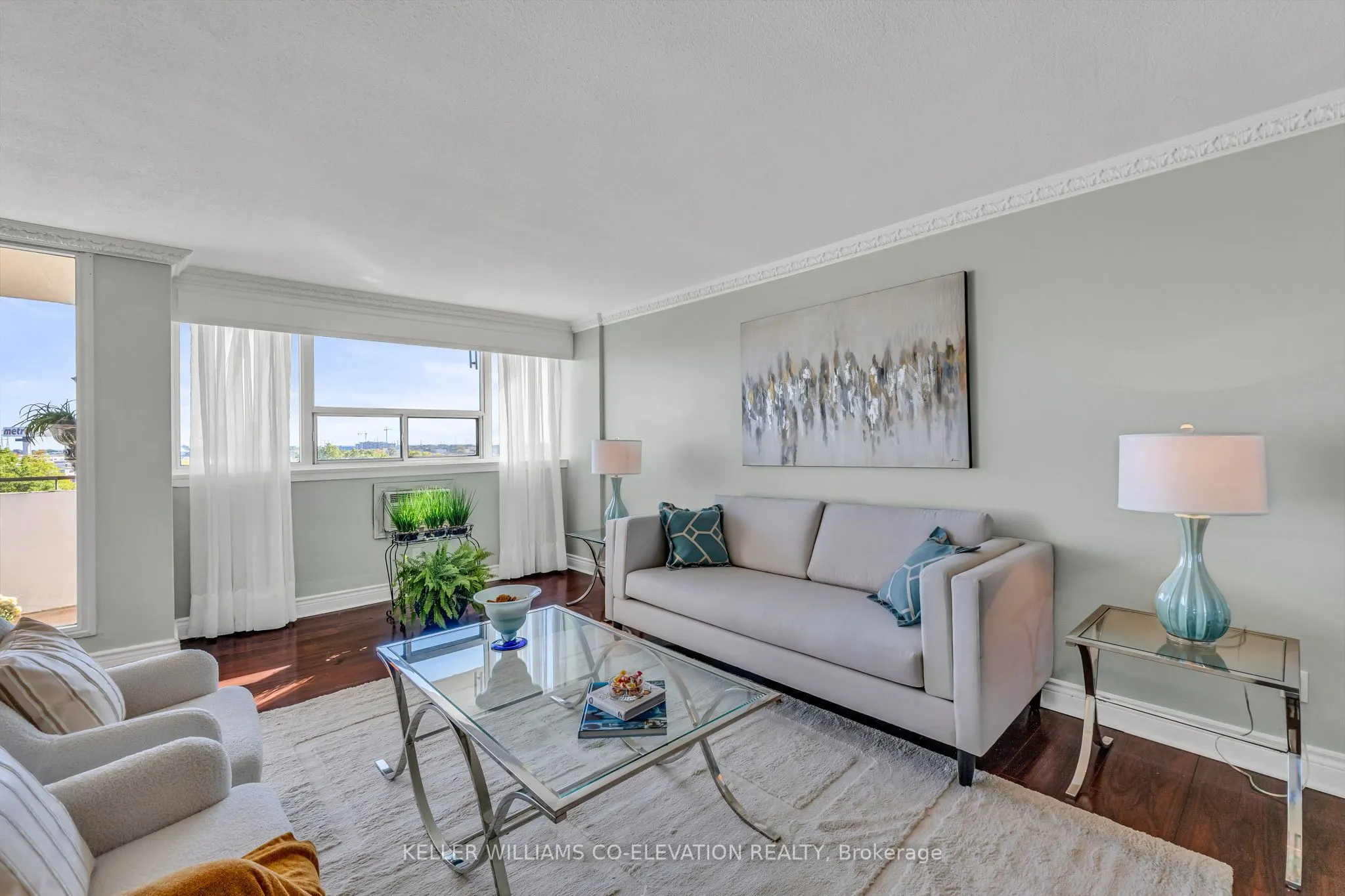 14 Neilson Drive, #702