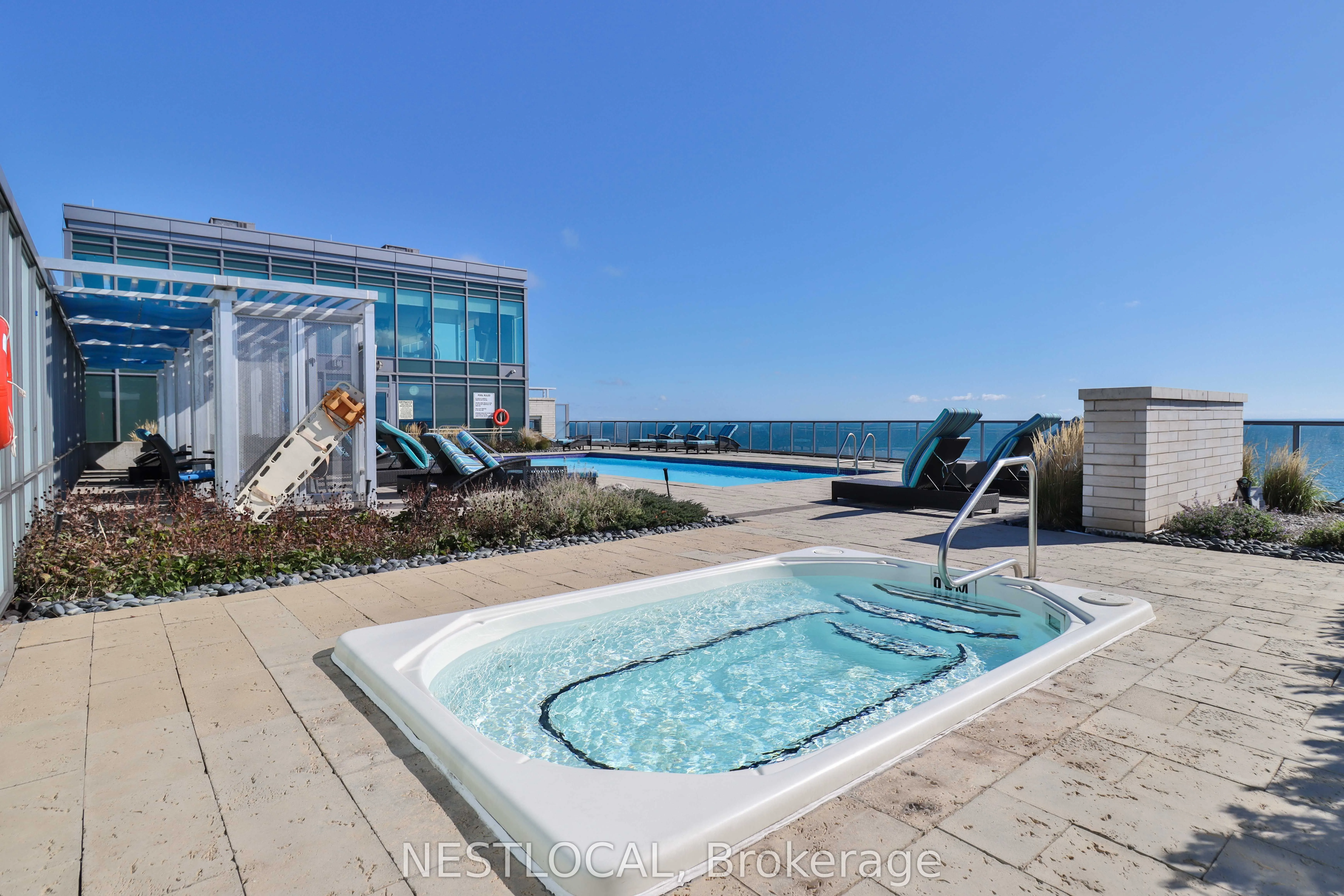 11 Bronte Road, #511