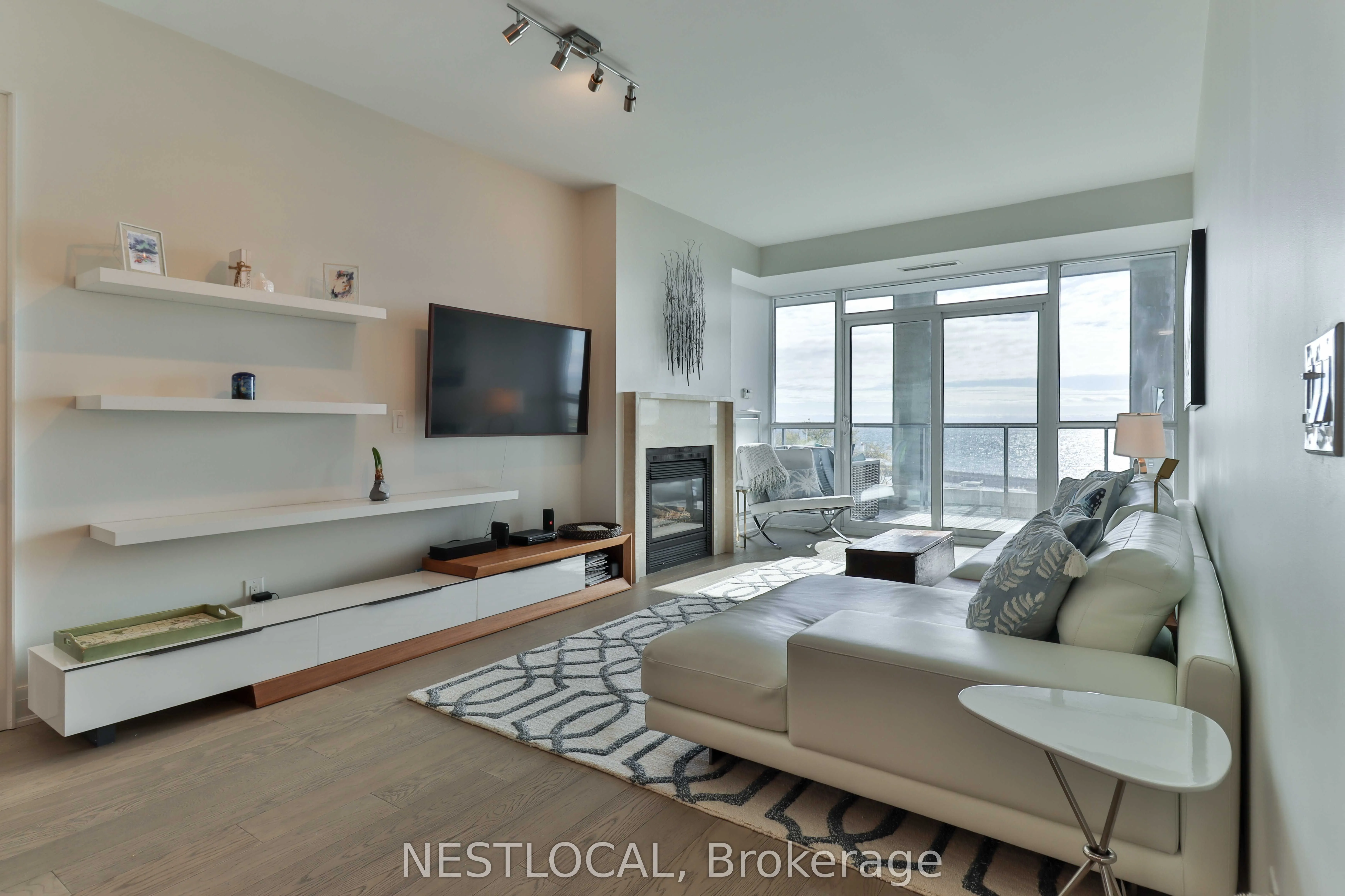 11 Bronte Road, #511