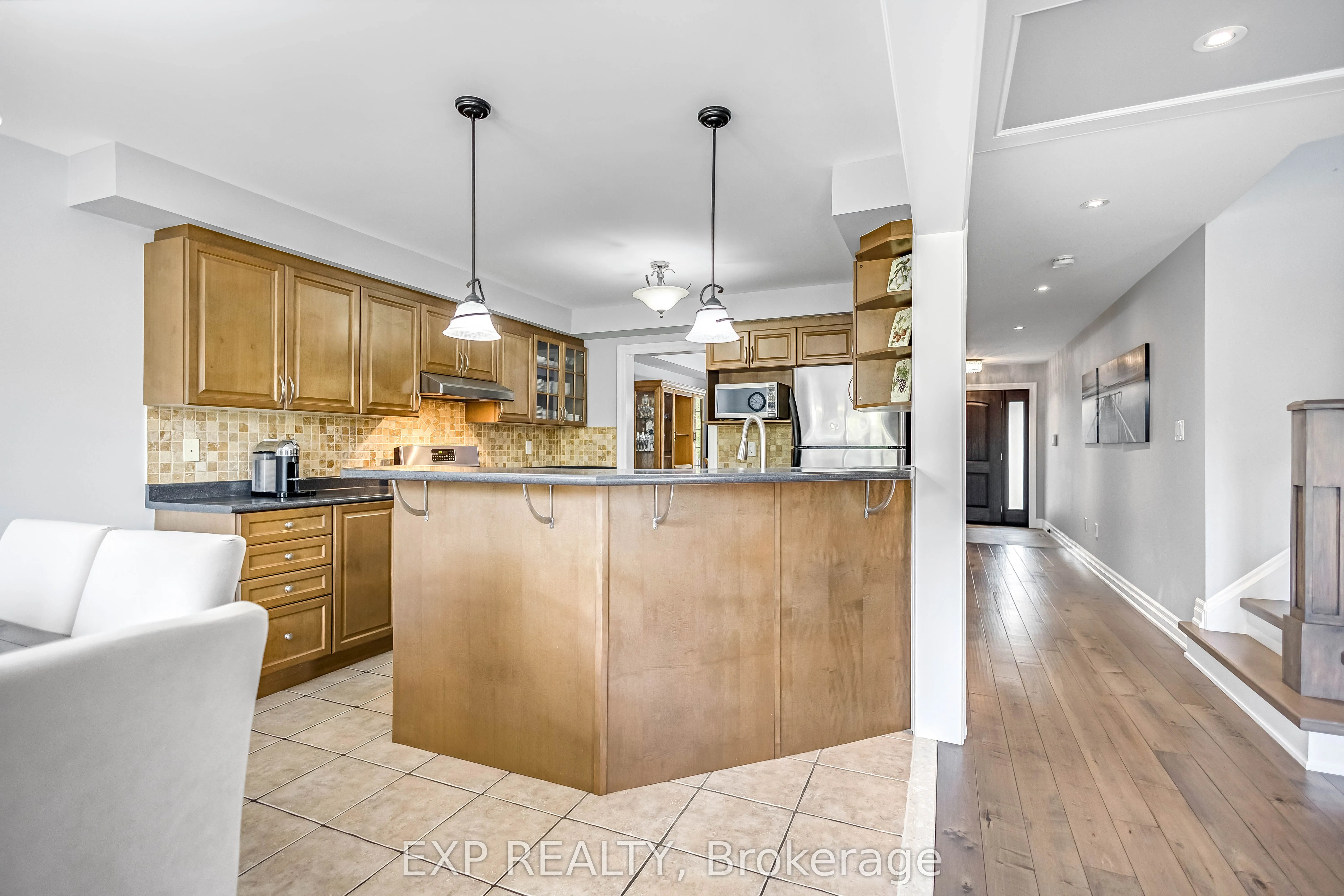 2403 Whitehorn Drive