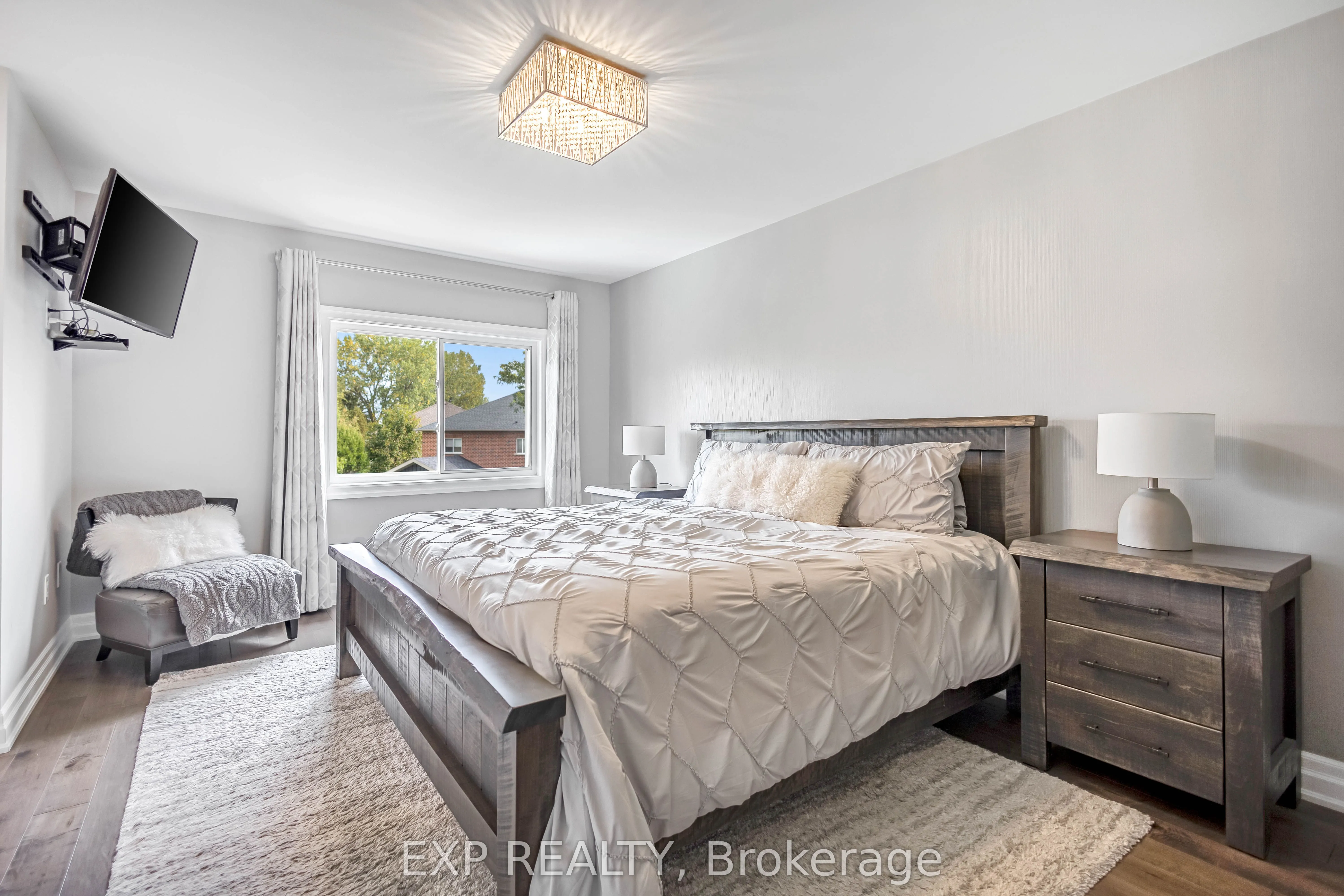 2403 Whitehorn Drive