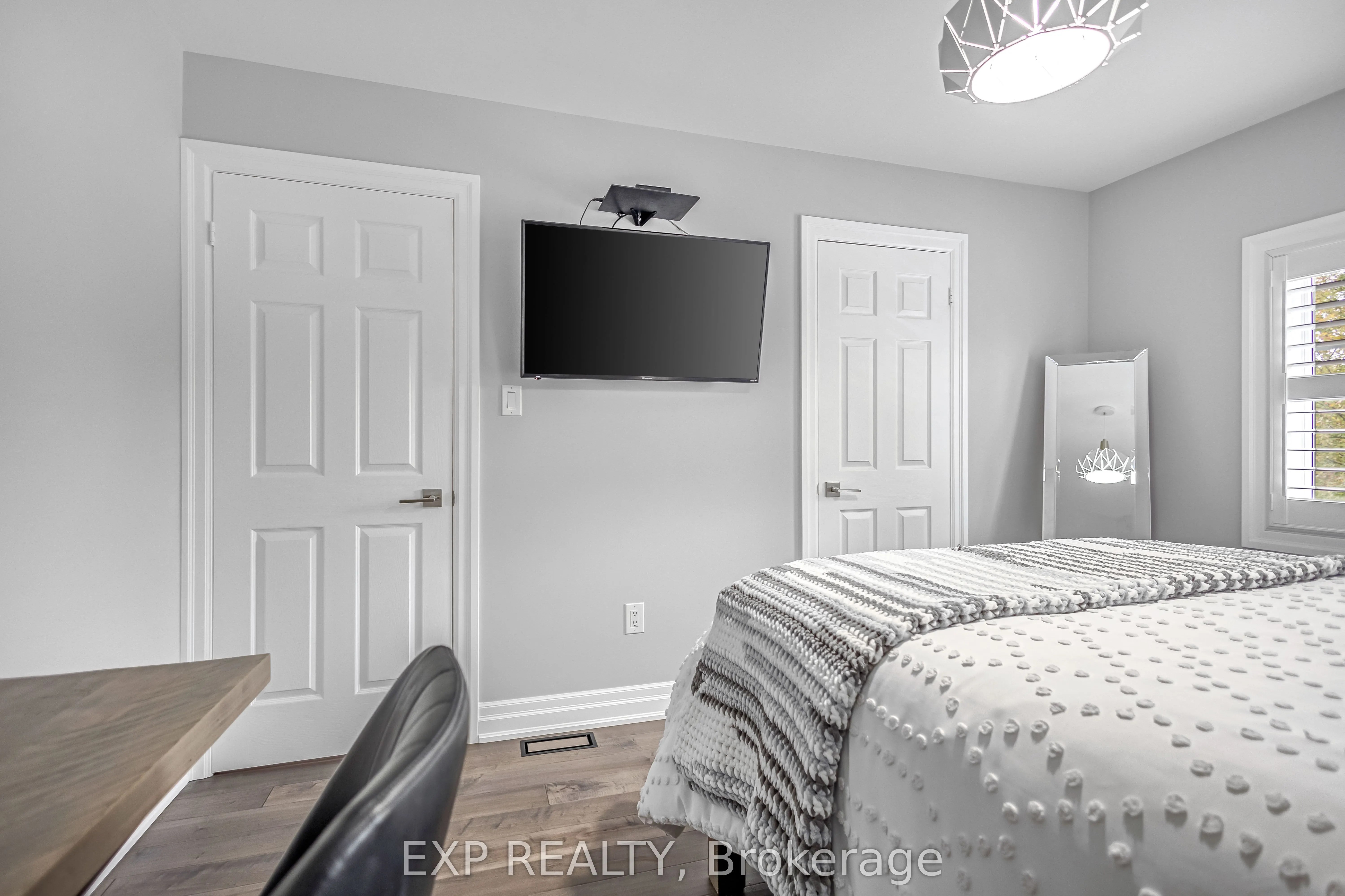 2403 Whitehorn Drive