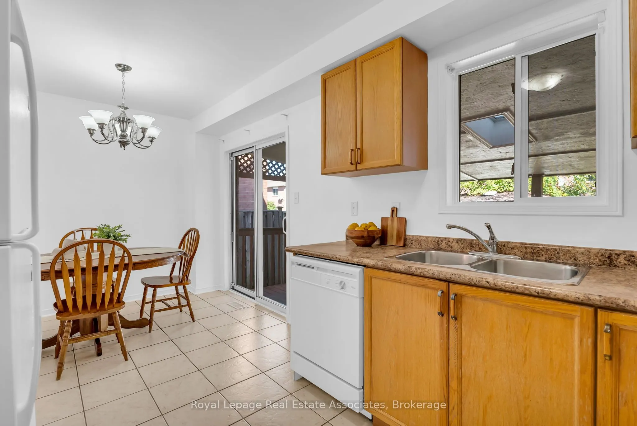 69 Lonestar Crescent