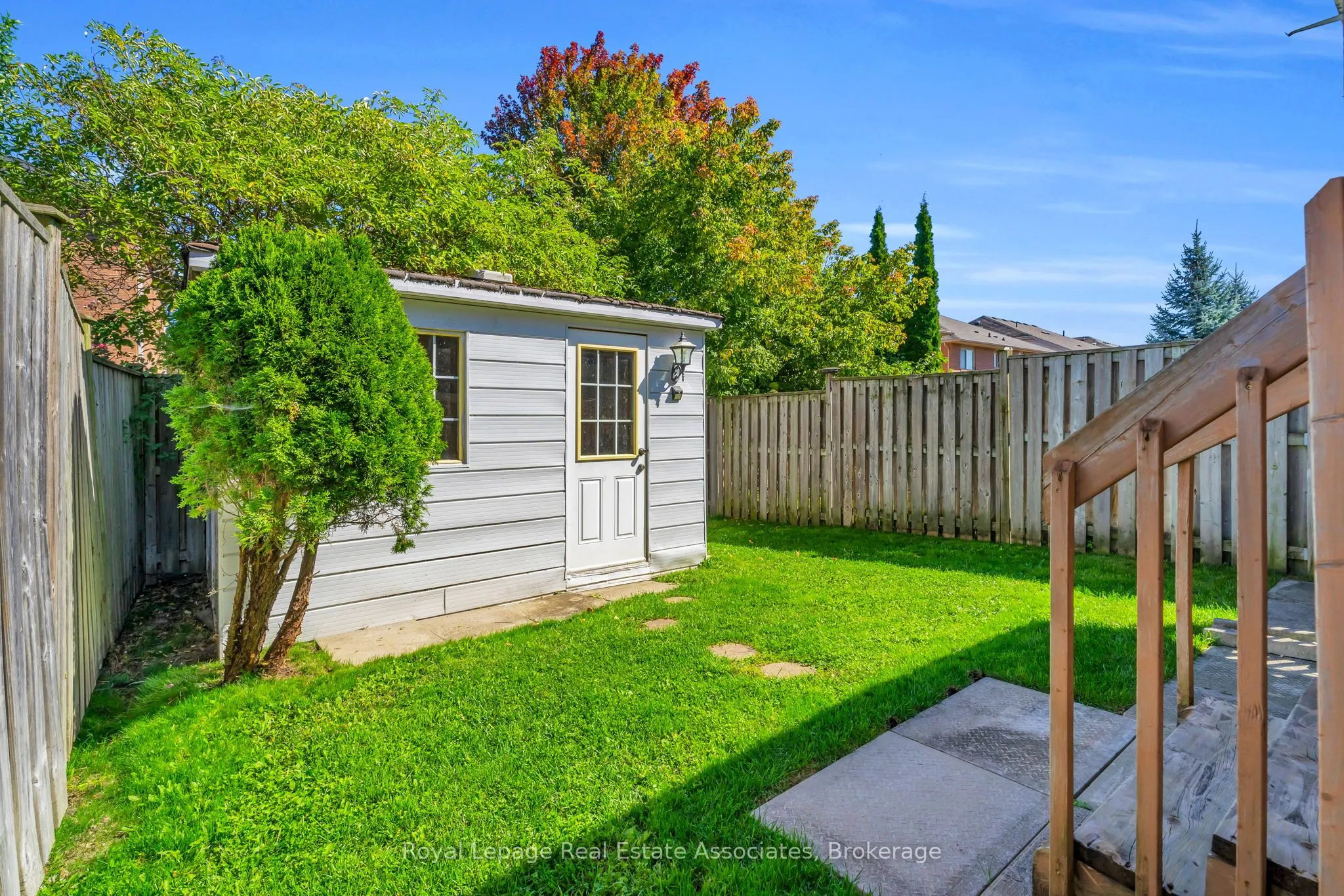 69 Lonestar Crescent