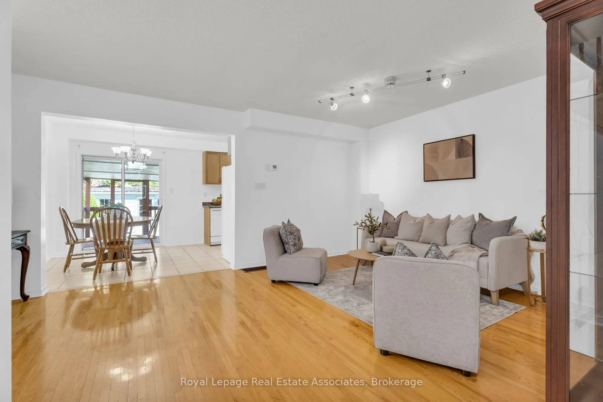 69 Lonestar Crescent