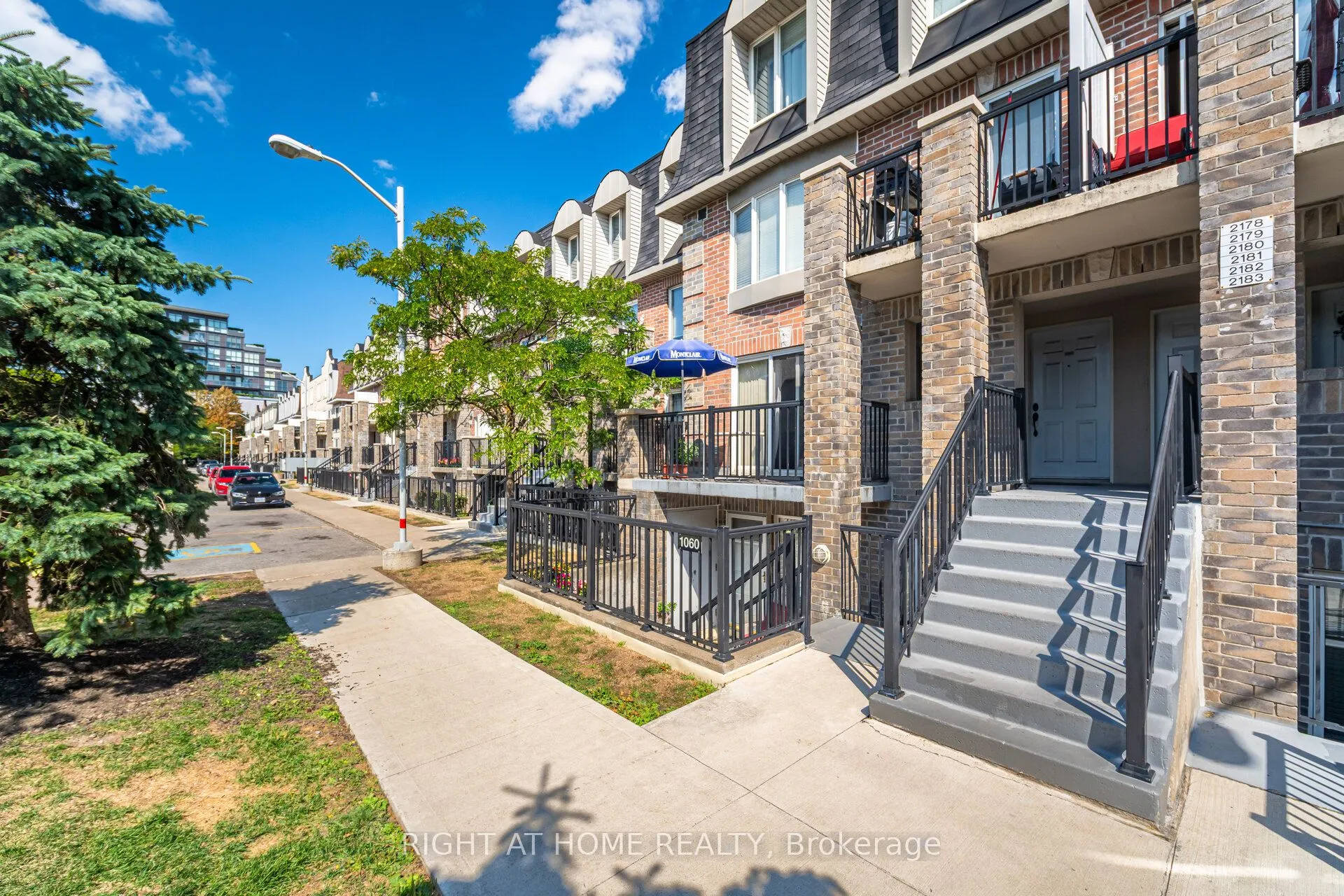 95 George Appleton Way, #2178