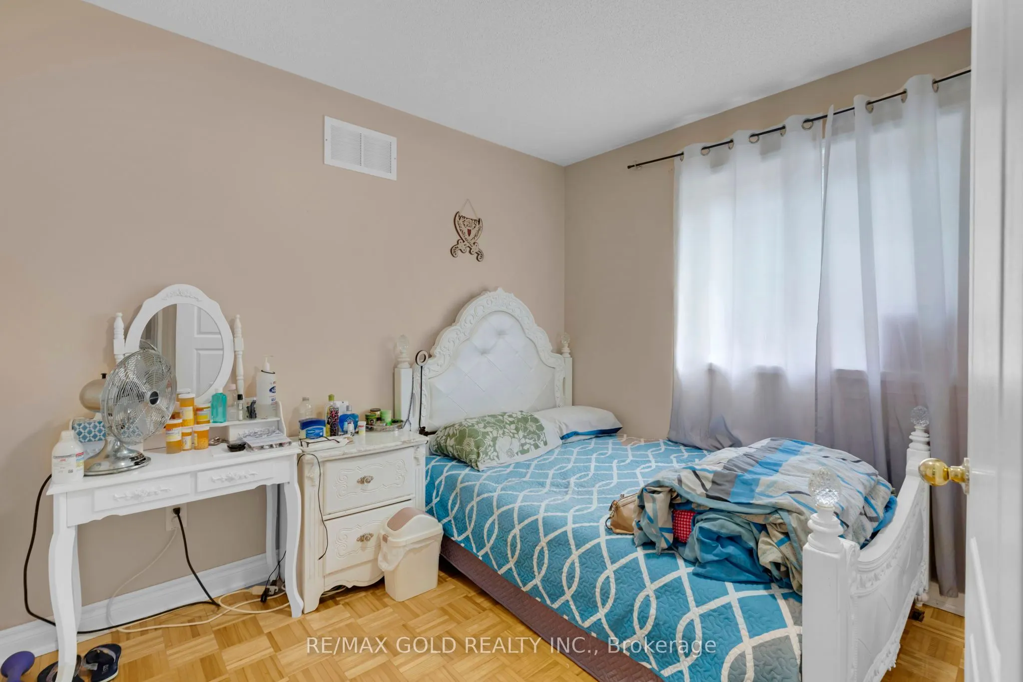 5 Farthingale Crescent