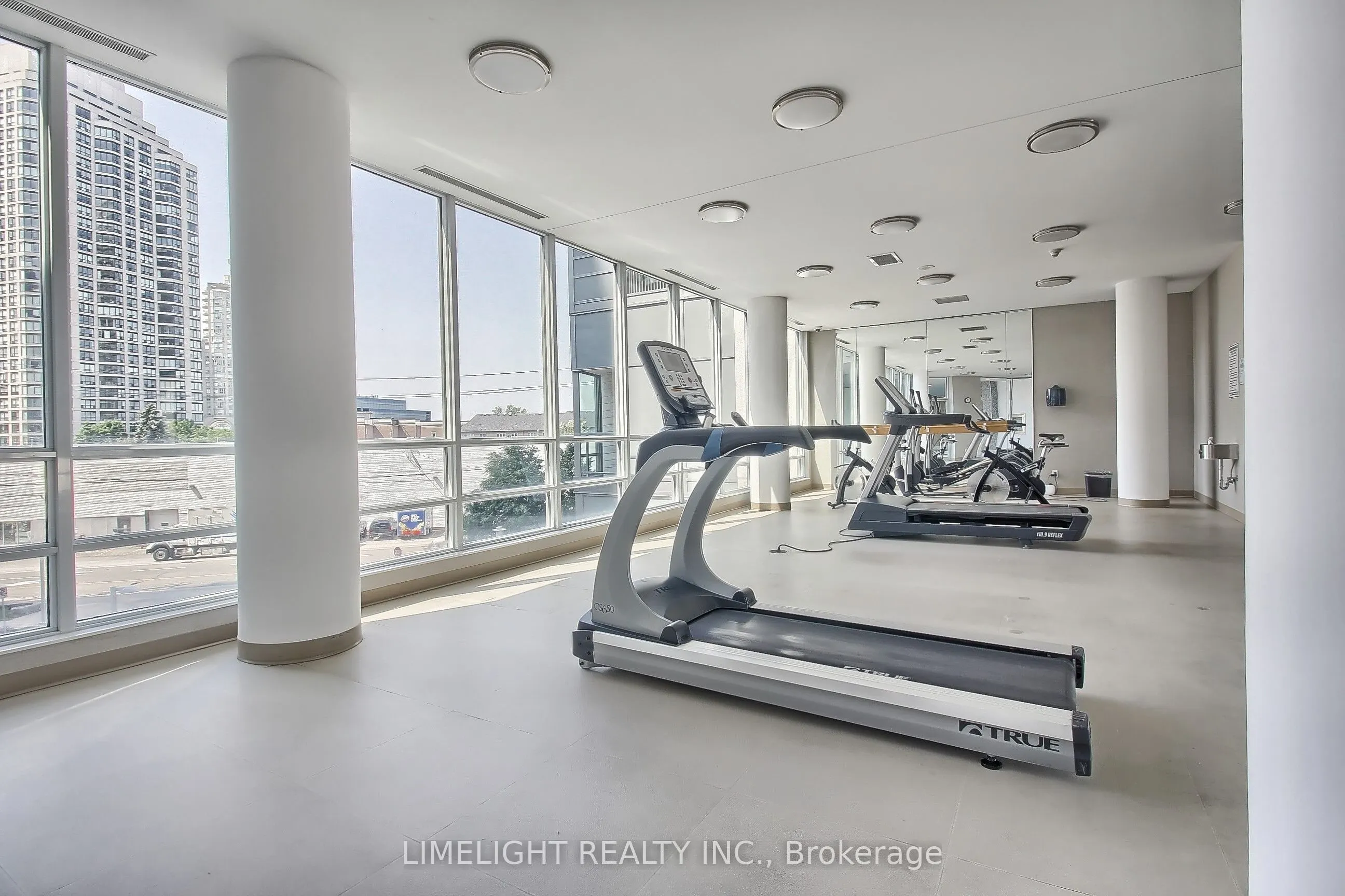 2240 LAKE SHORE Boulevard W, #2208