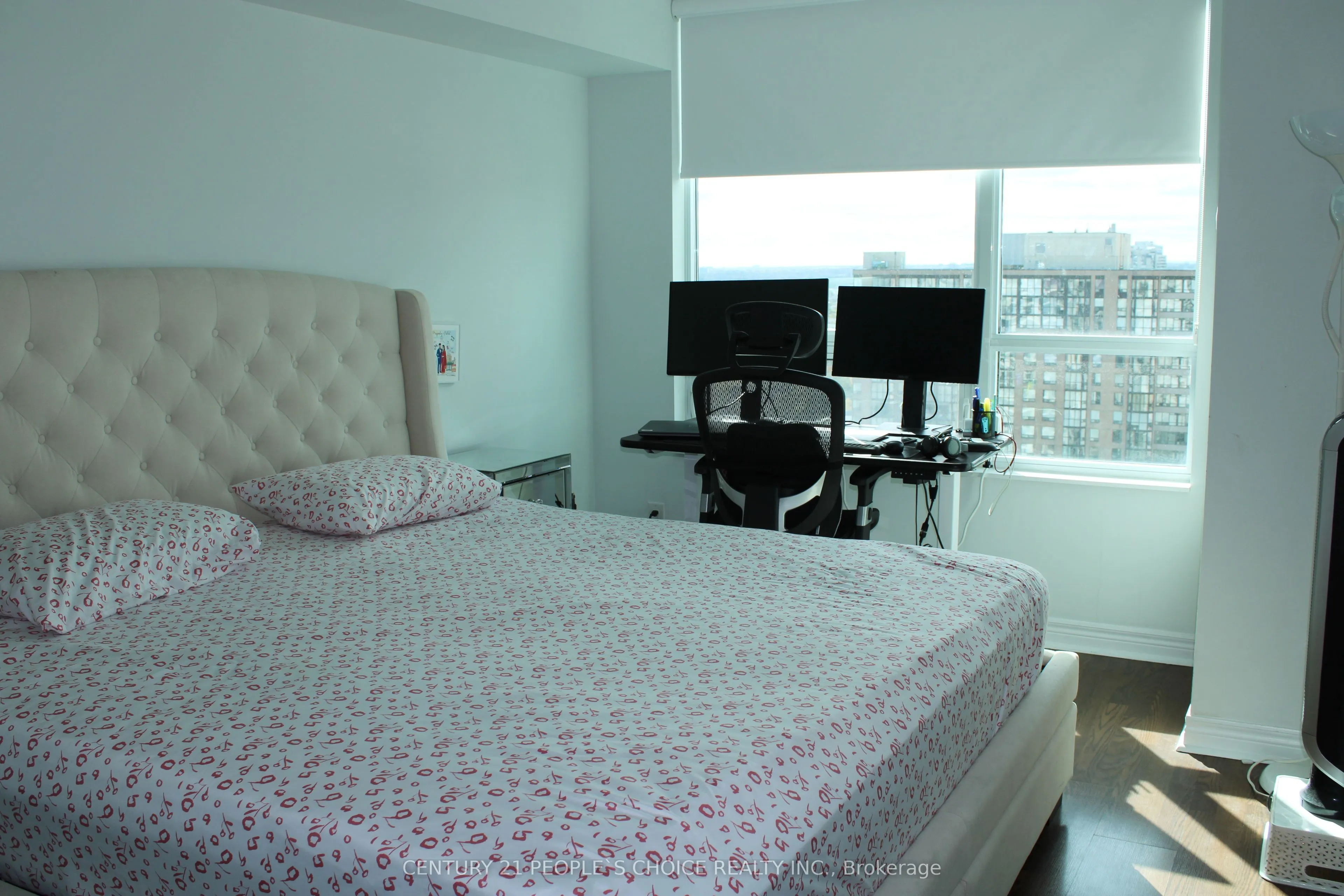 208 Enfield Place, #2807