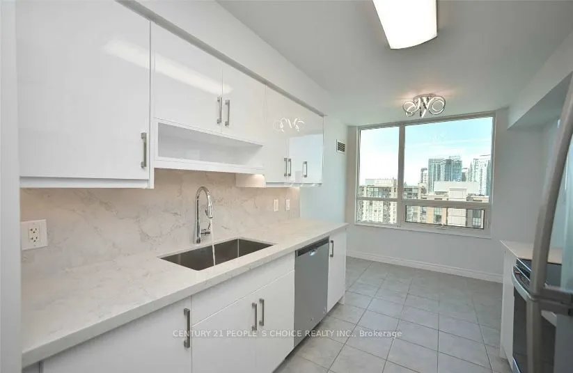 208 Enfield Place, #2807