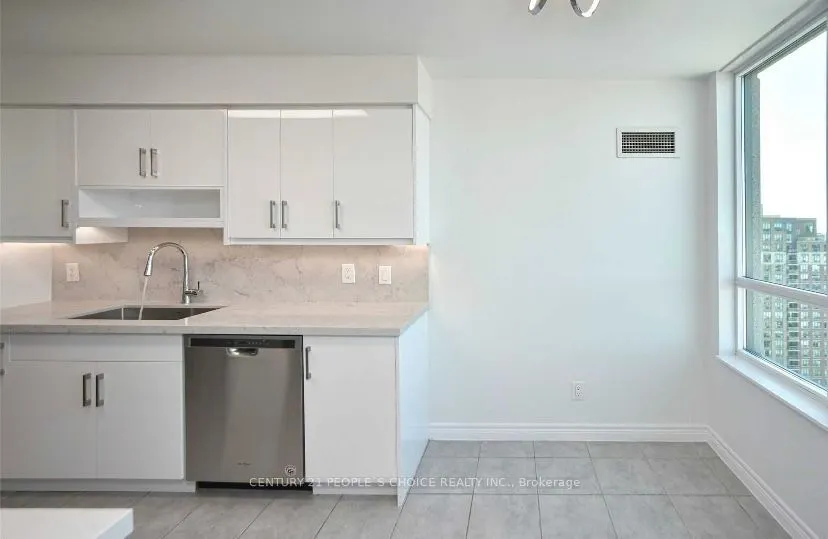208 Enfield Place, #2807