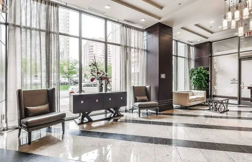208 Enfield Place, #2807
