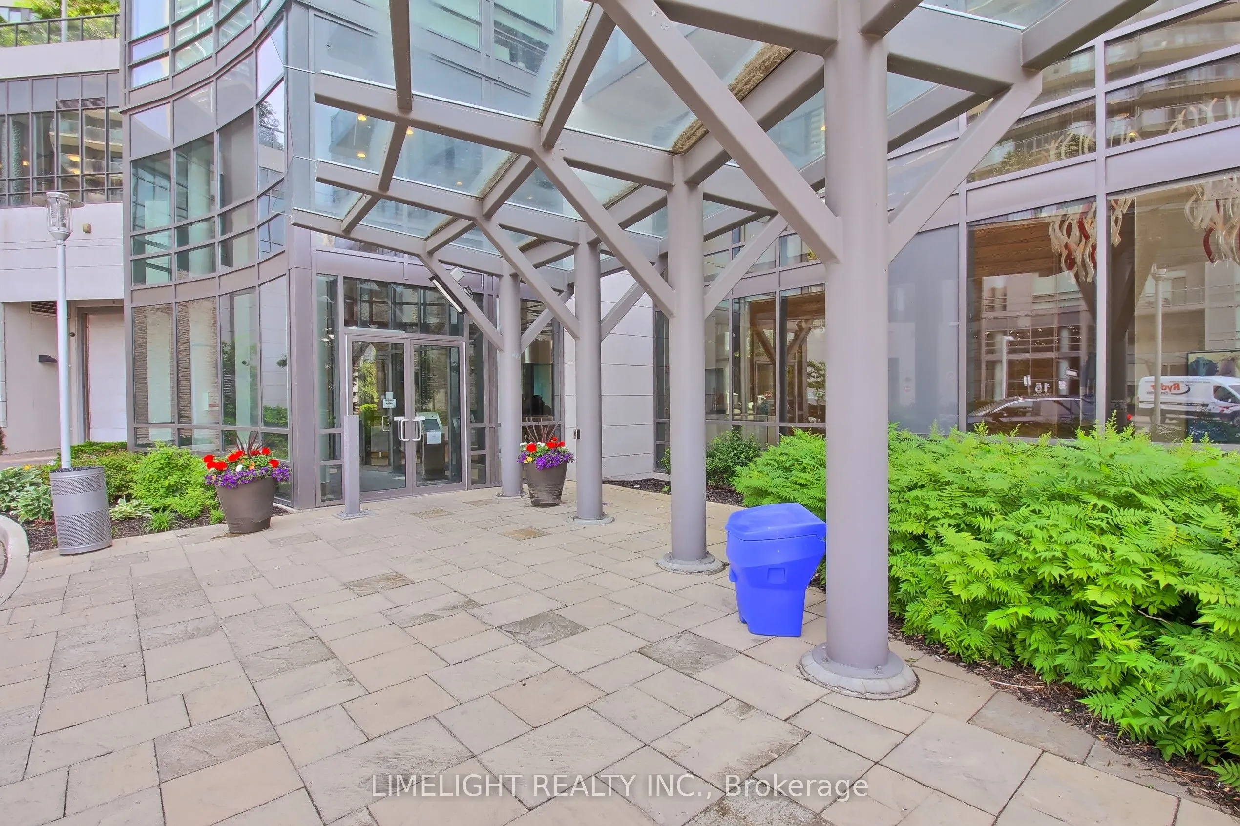 2240 LAKE SHORE Boulevard W, #2208