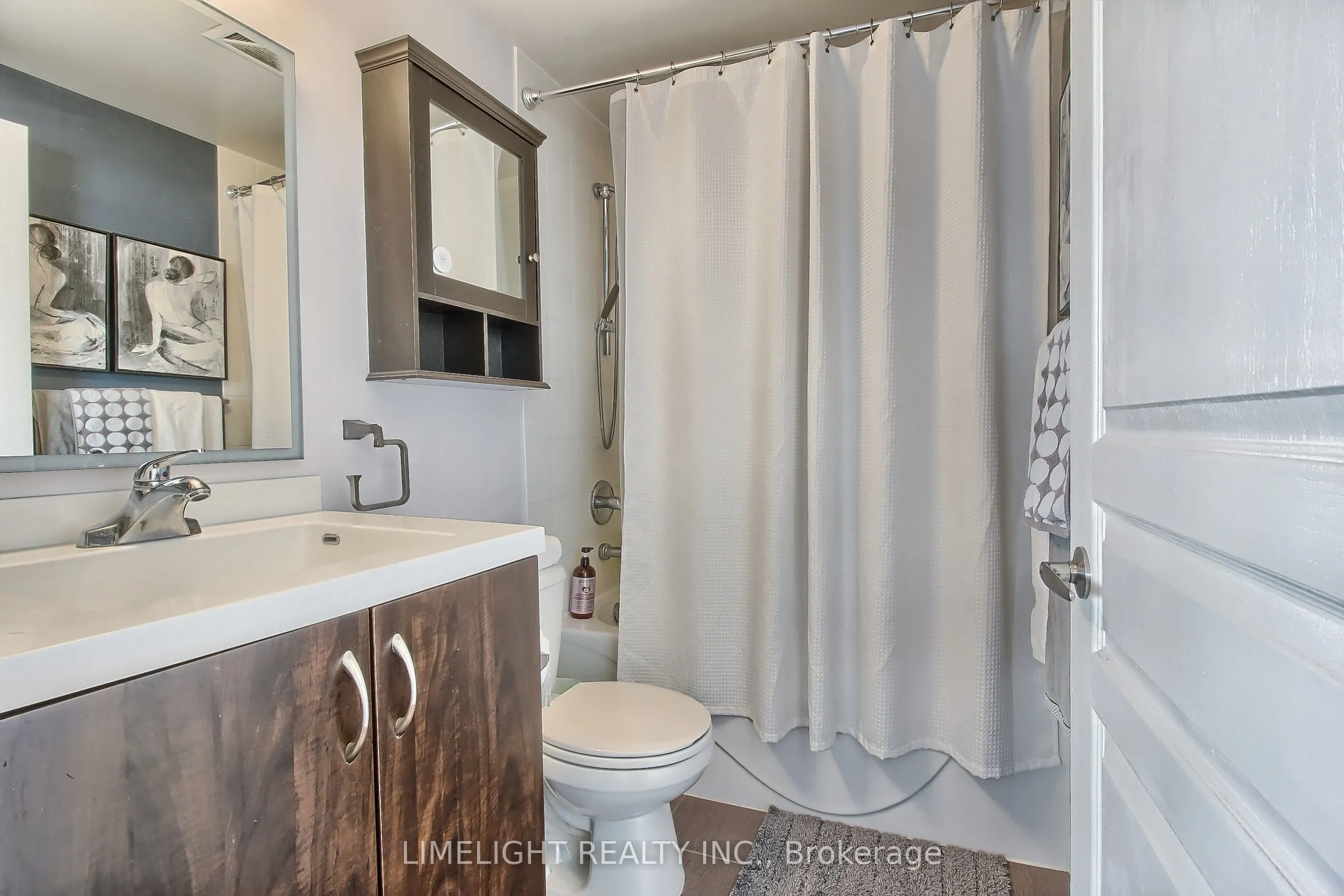 2240 LAKE SHORE Boulevard W, #2208
