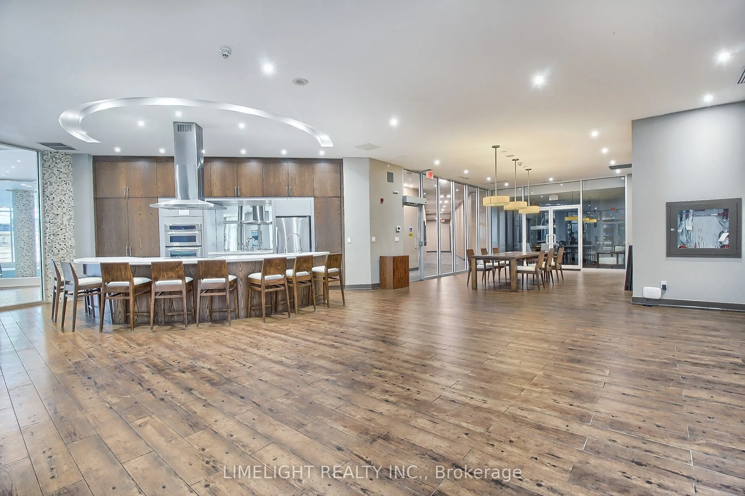 2240 LAKE SHORE Boulevard W, #2208