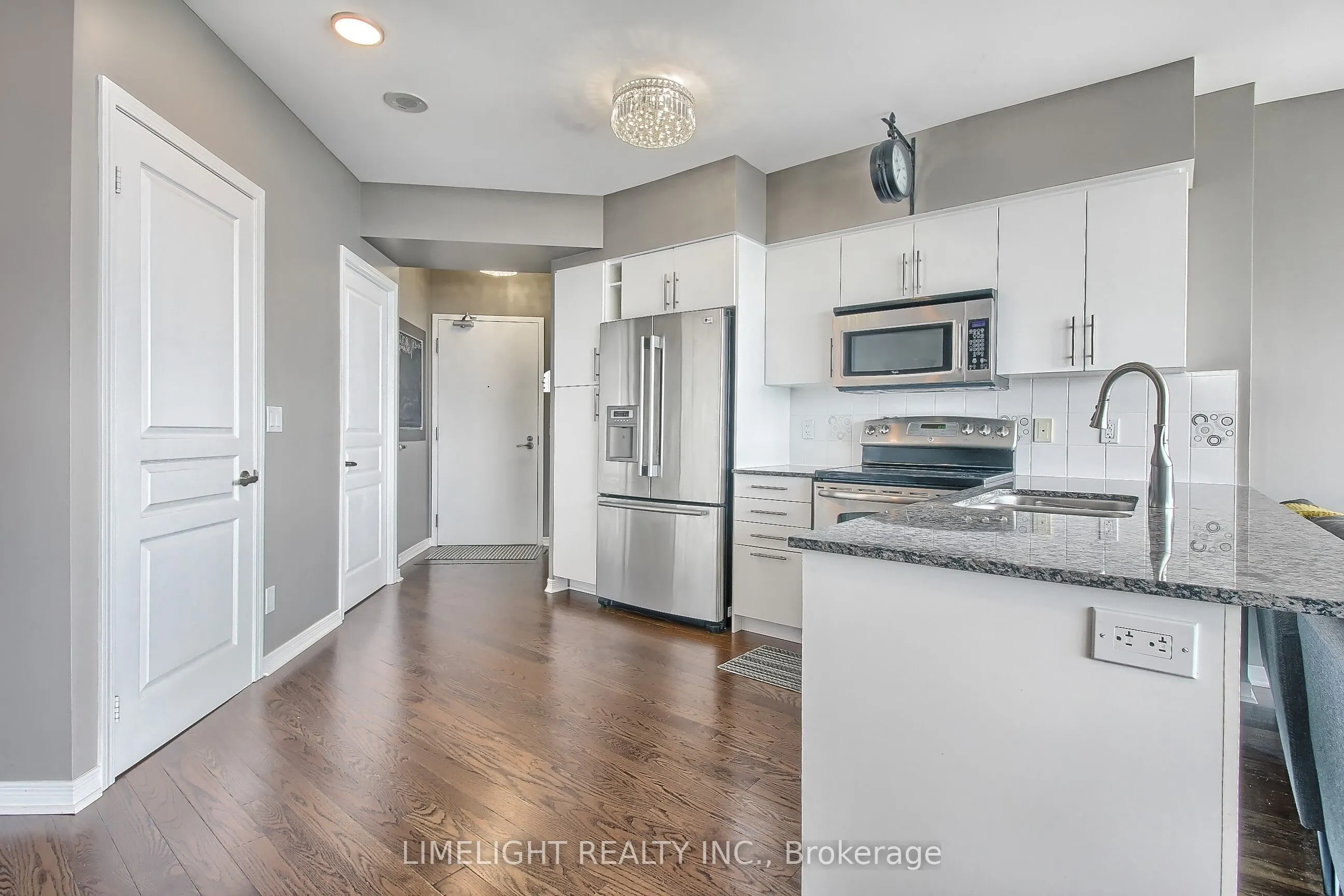 2240 LAKE SHORE Boulevard W, #2208