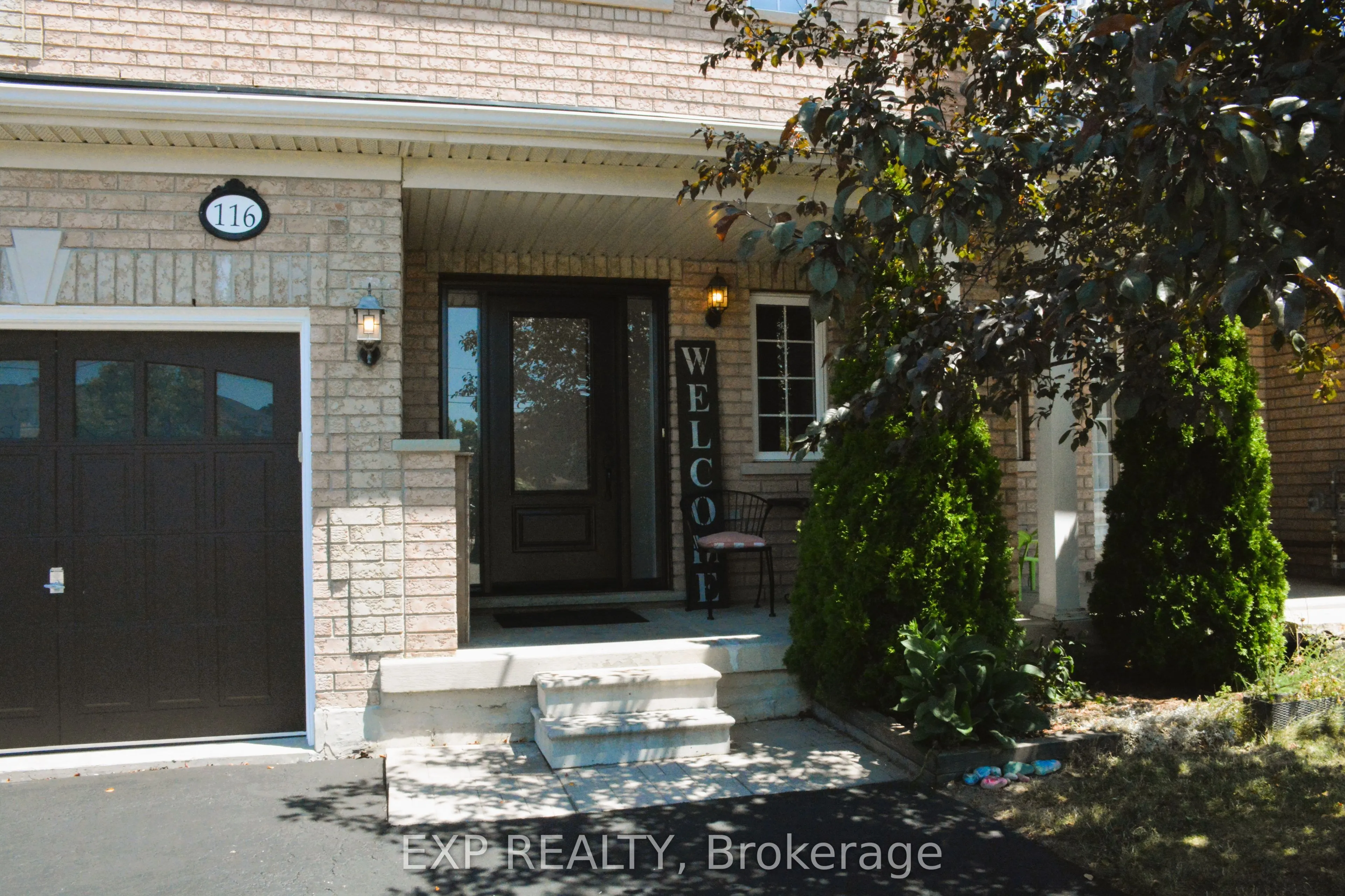 116 Goldham Way
