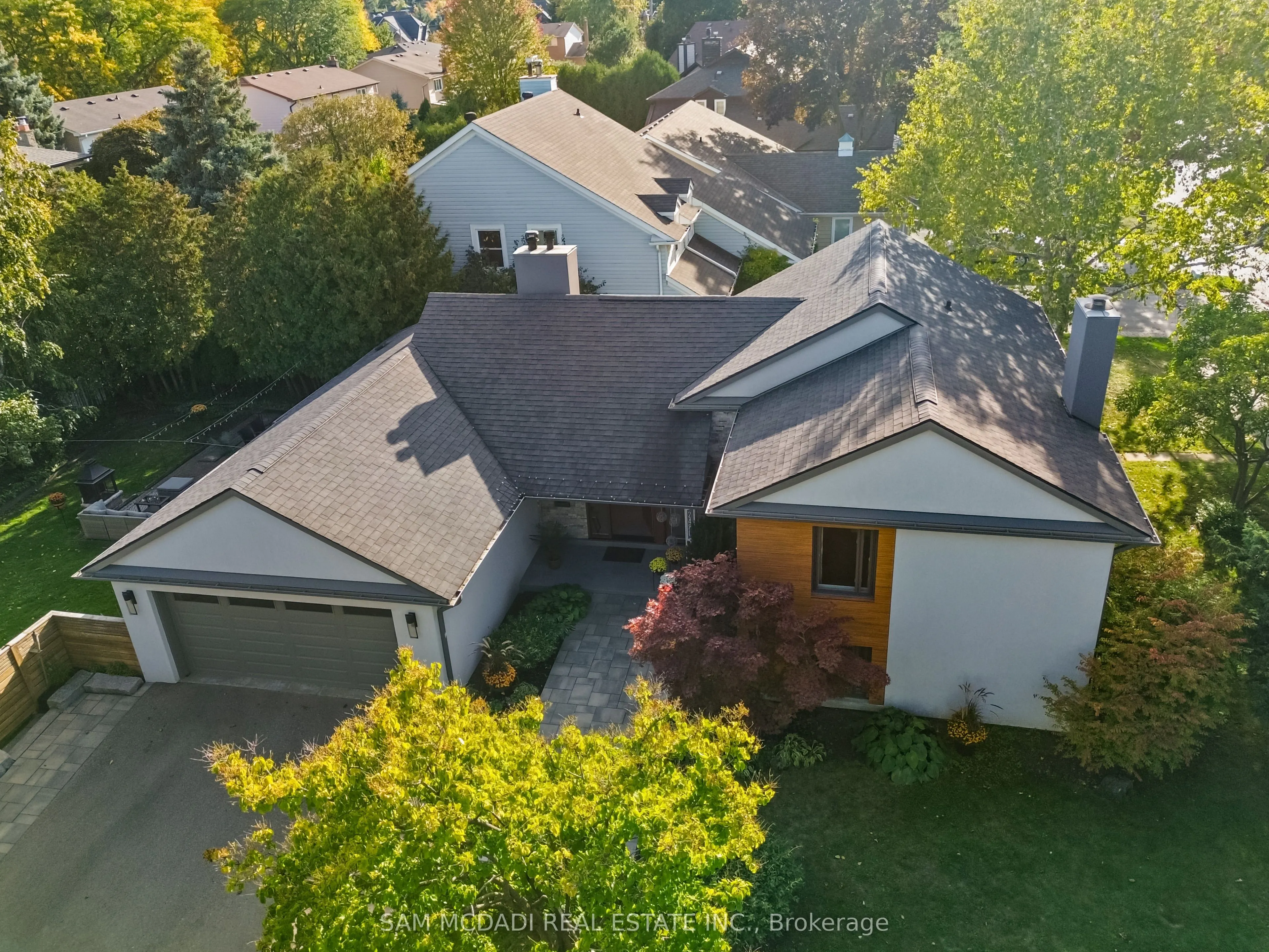 2480 Parmeer Drive