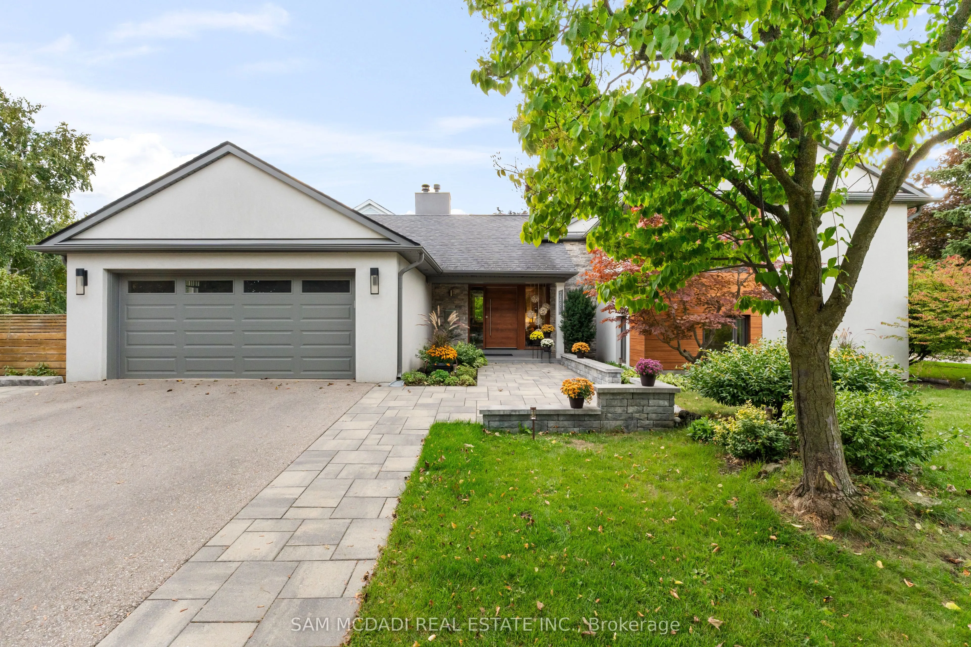 2480 Parmeer Drive