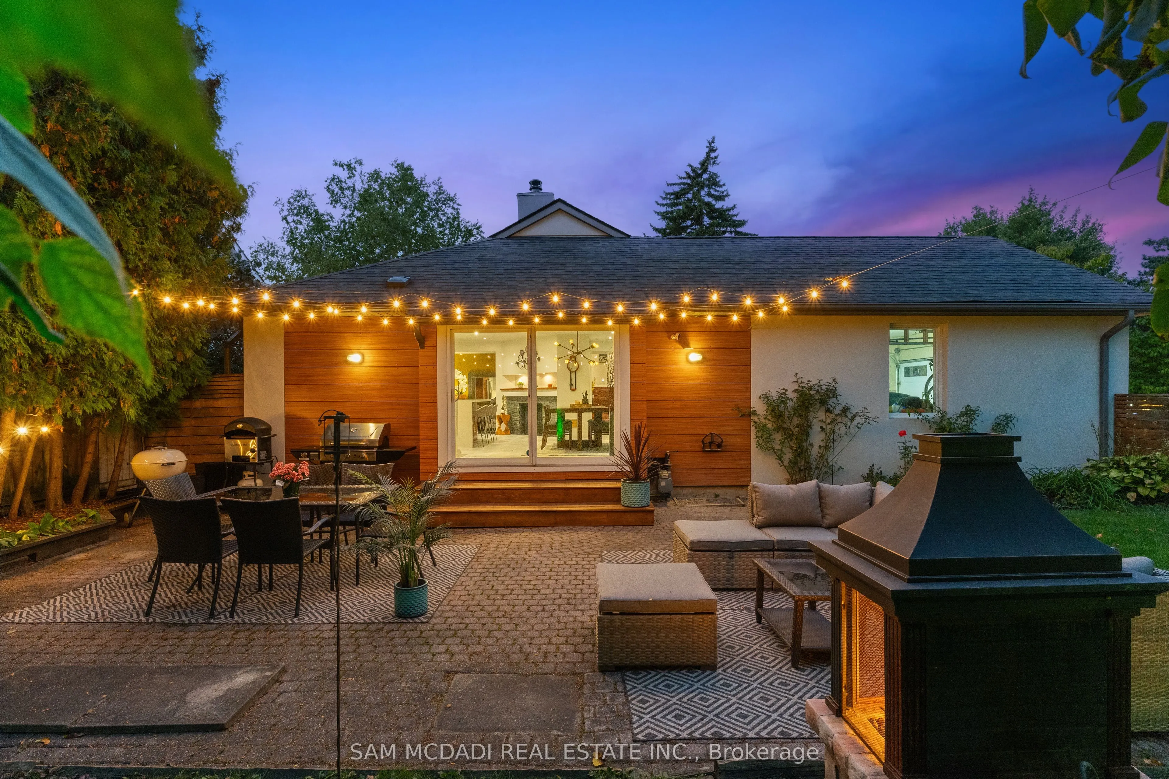 2480 Parmeer Drive