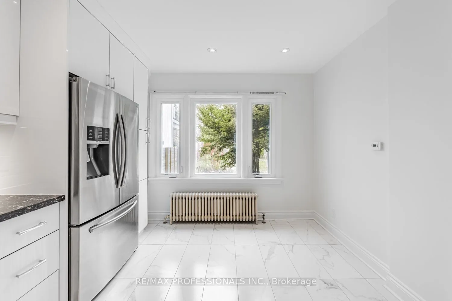 228 The Kingsway