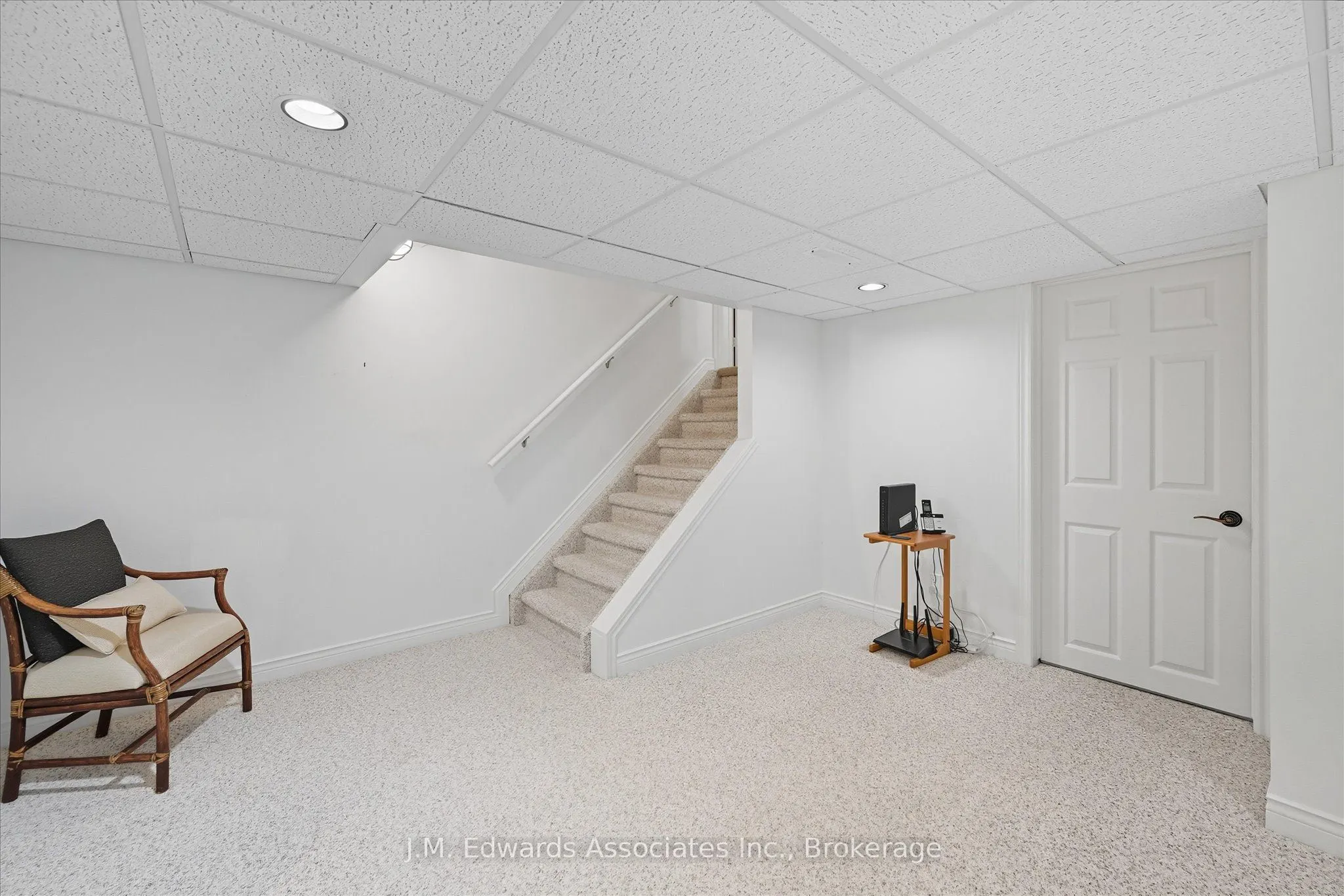 3045 New Street, #41