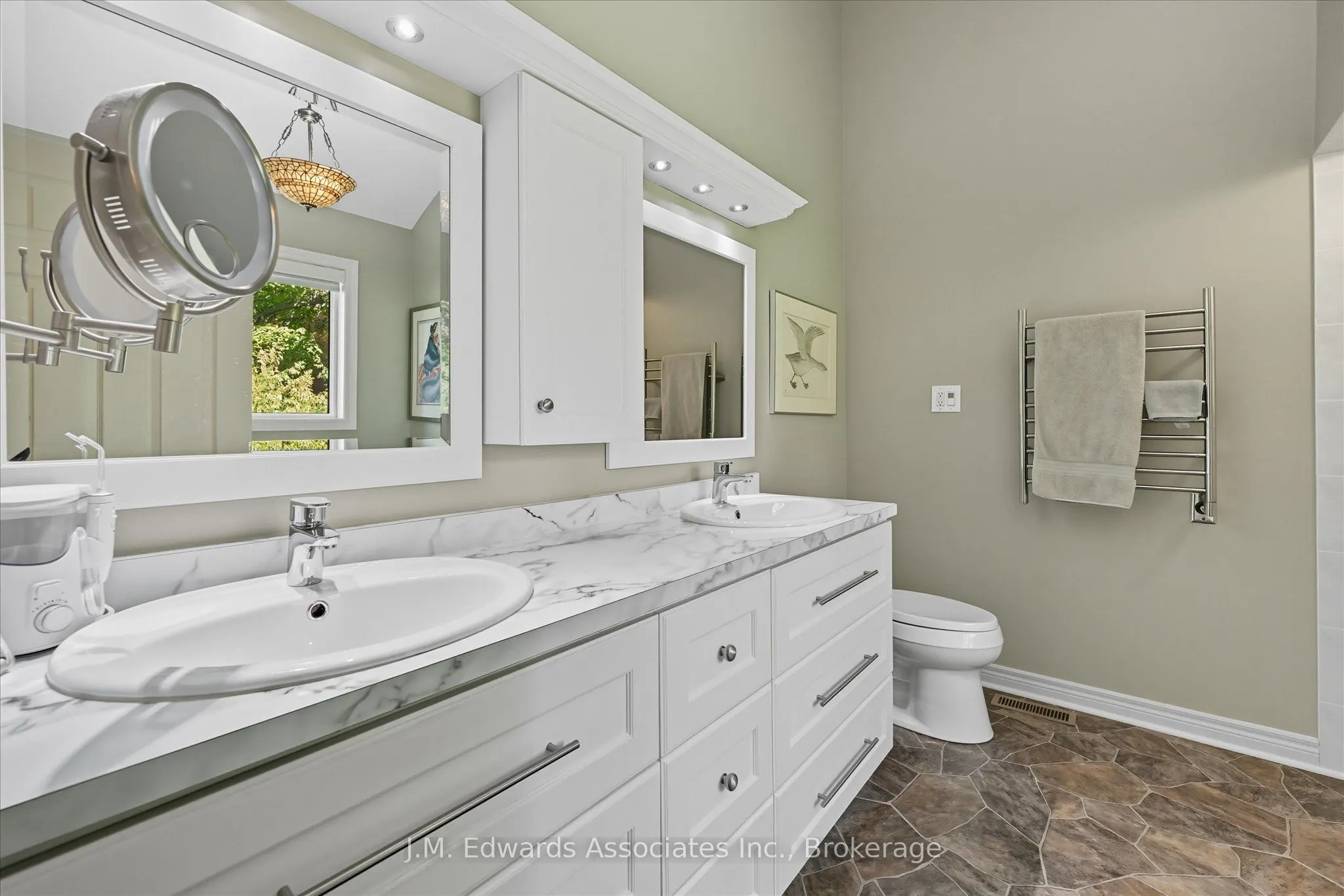 3045 New Street, #41