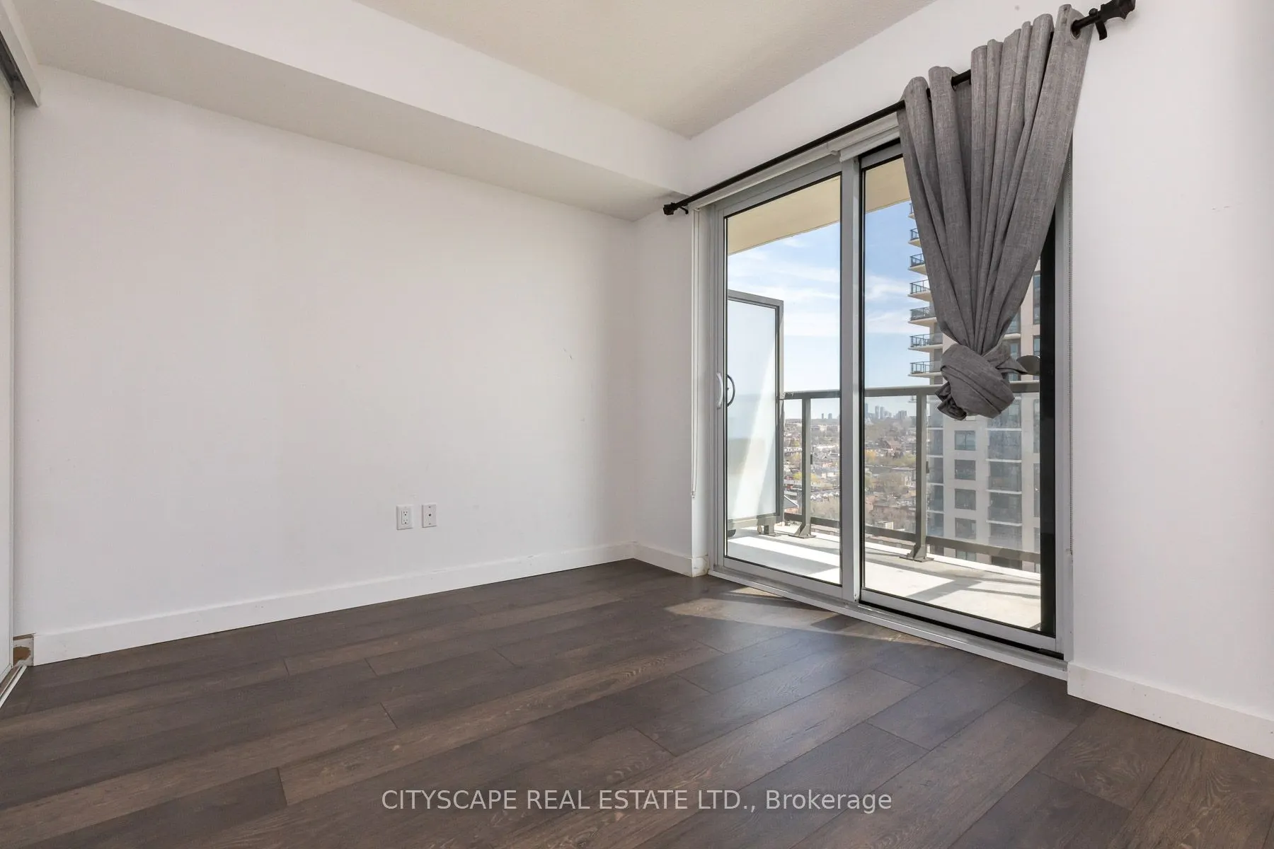 1420 Dupont Street, #1802