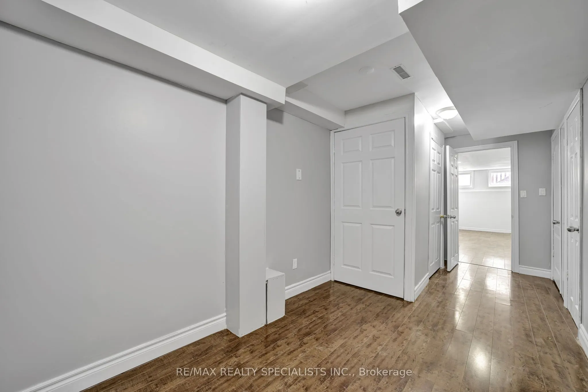 3 Rockgarden Trail N