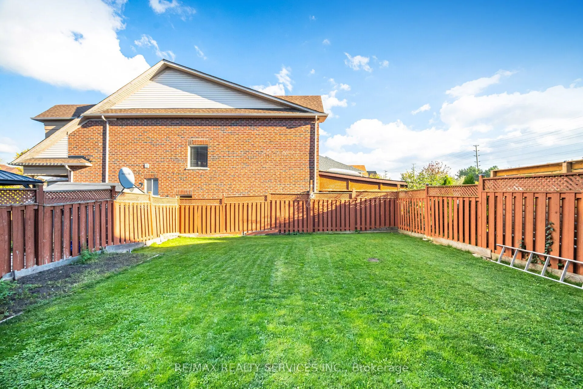 7 Blue Diamond Drive