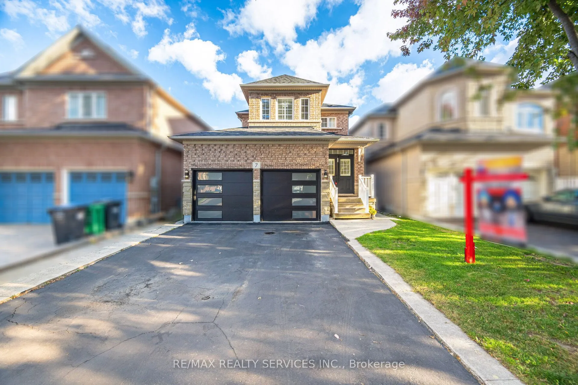 7 Blue Diamond Drive
