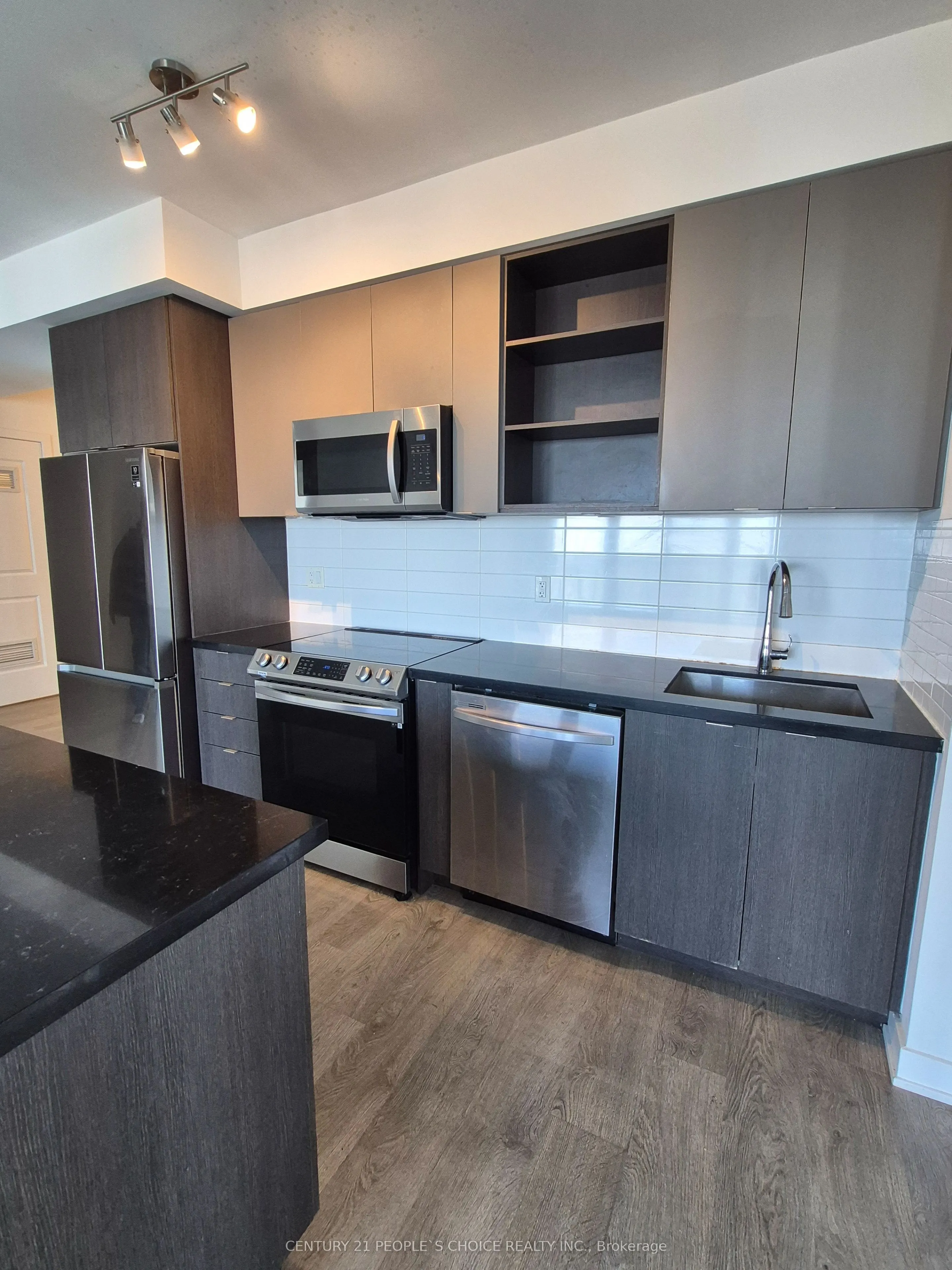 4655 Metcalfe Avenue, #1904