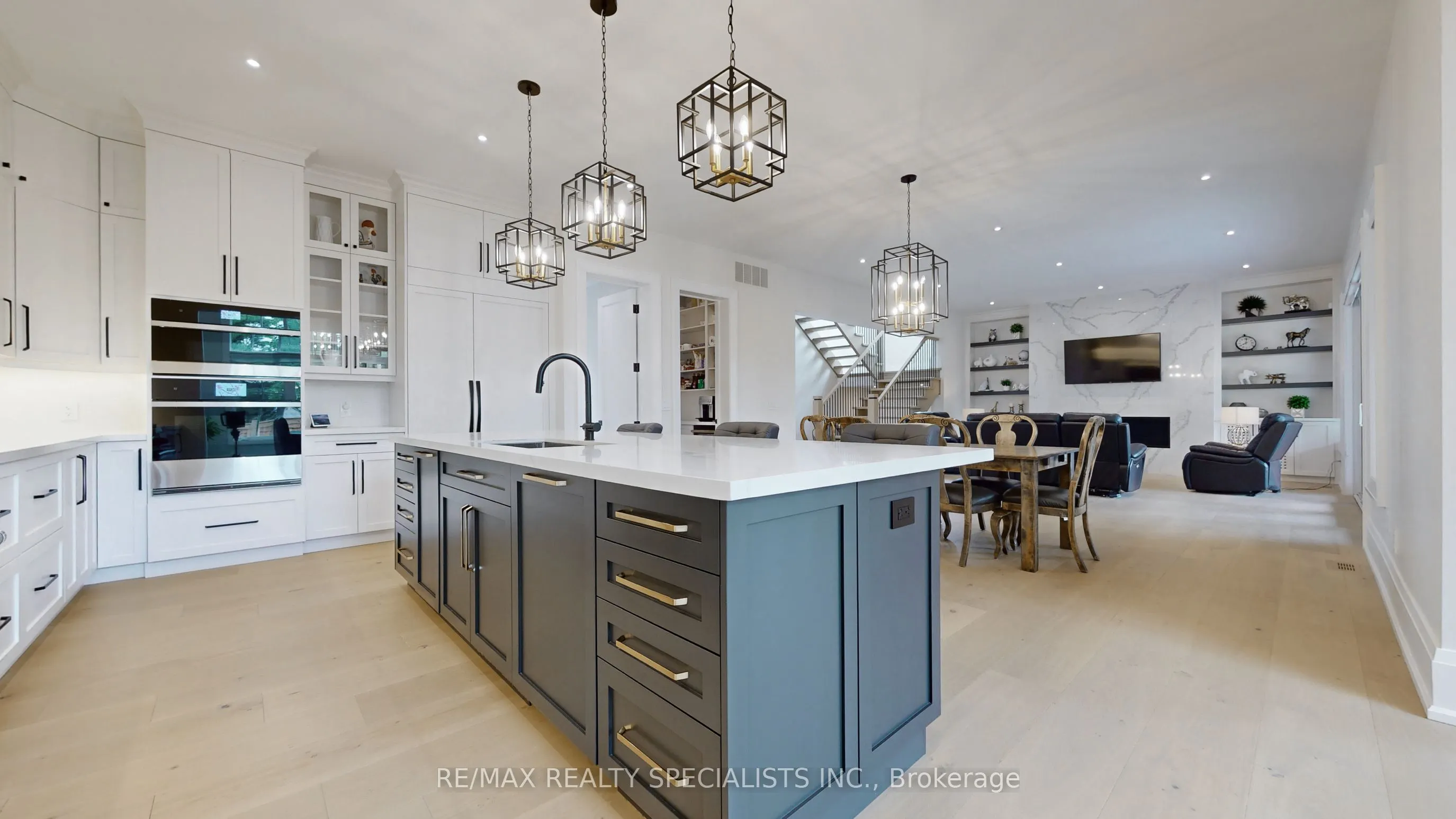 212 Southview Road