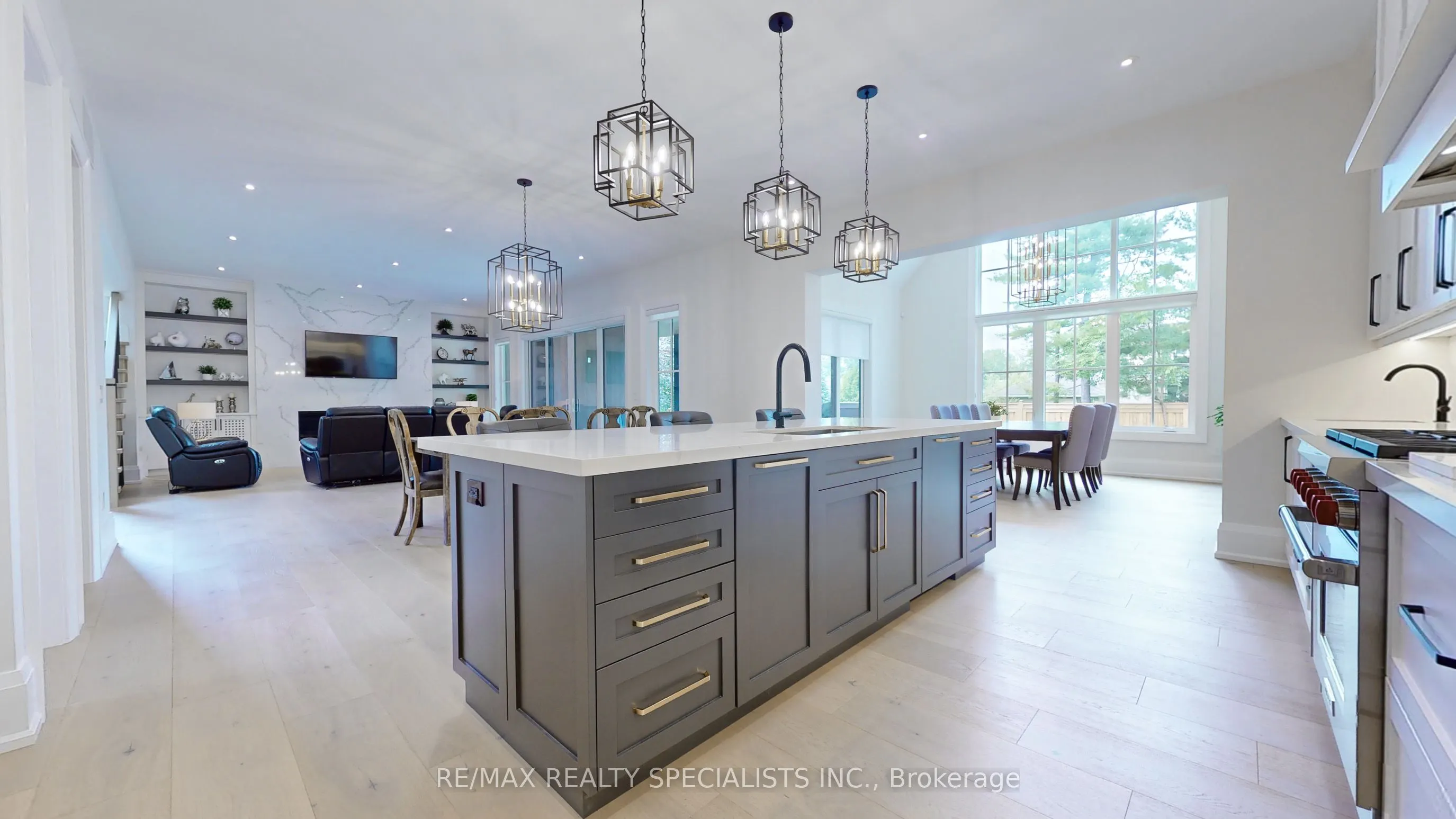212 Southview Road