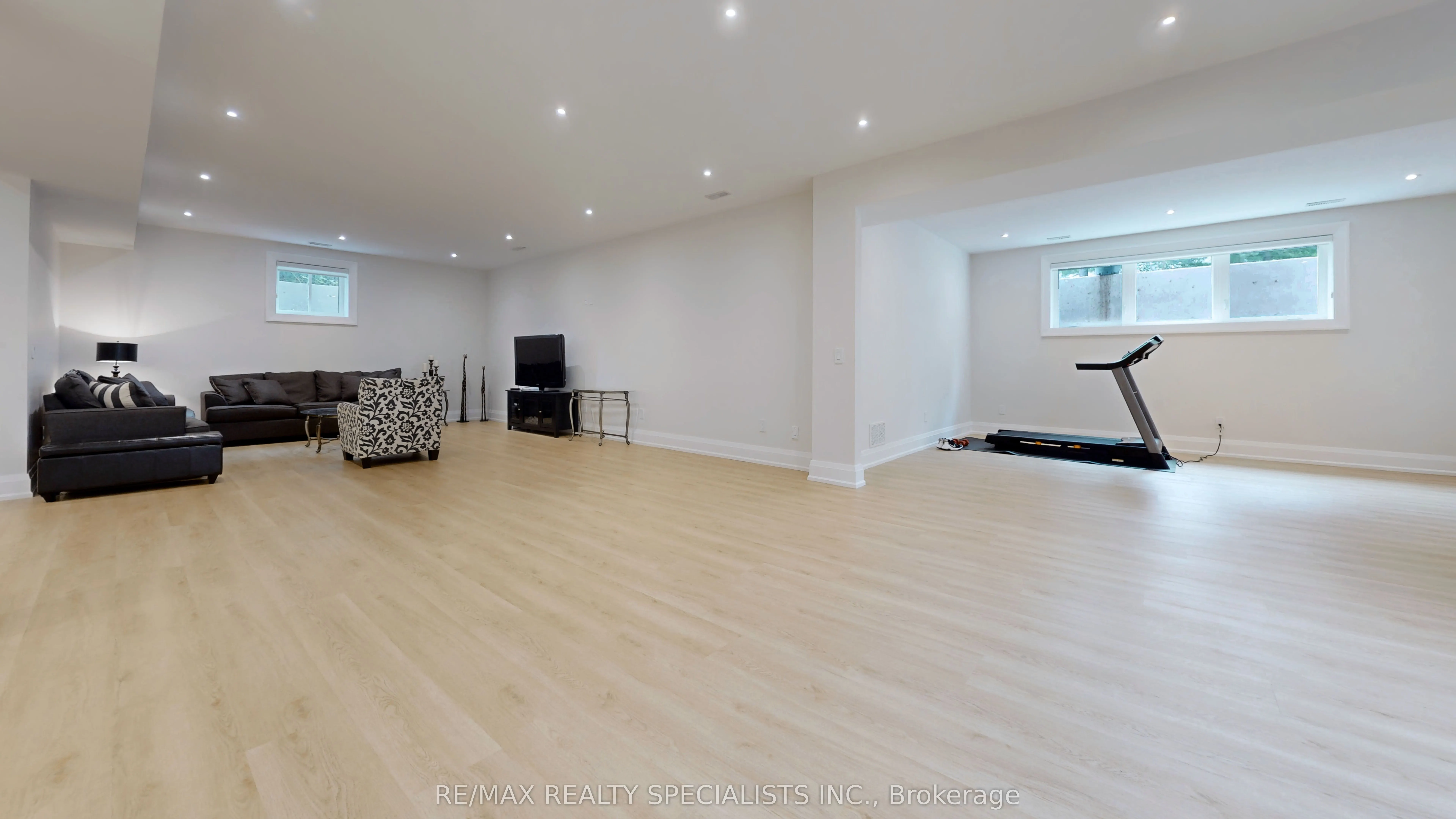 212 Southview Road
