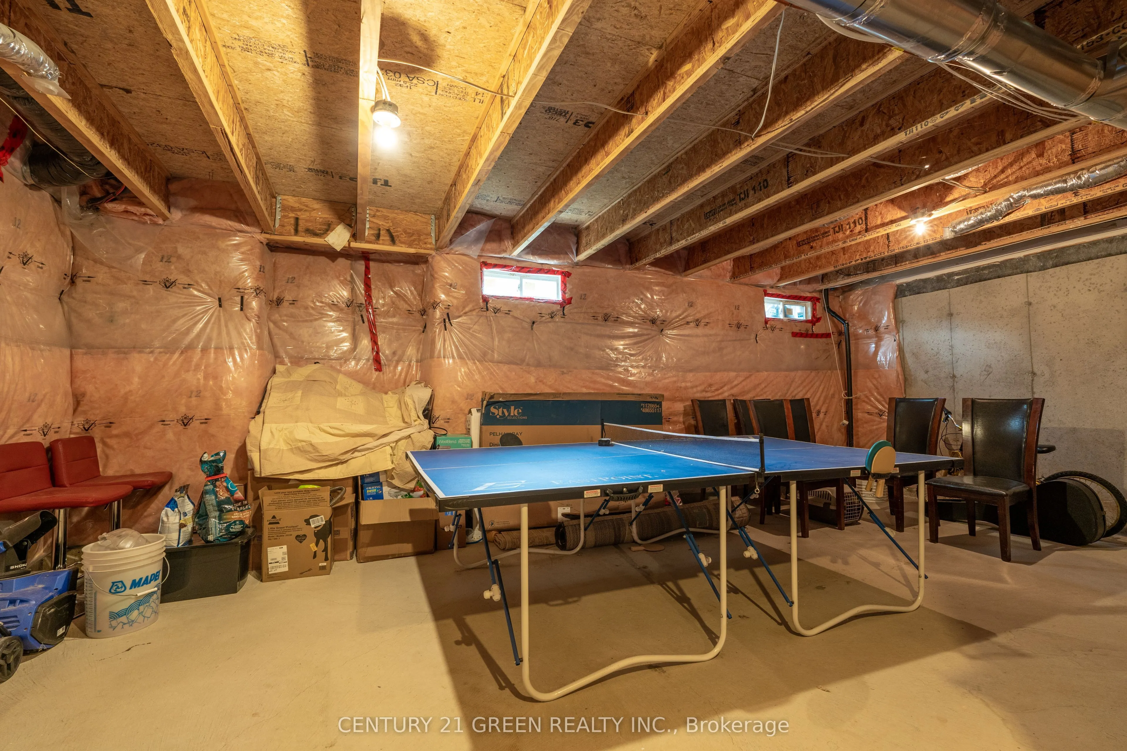 936 Hepburn Road