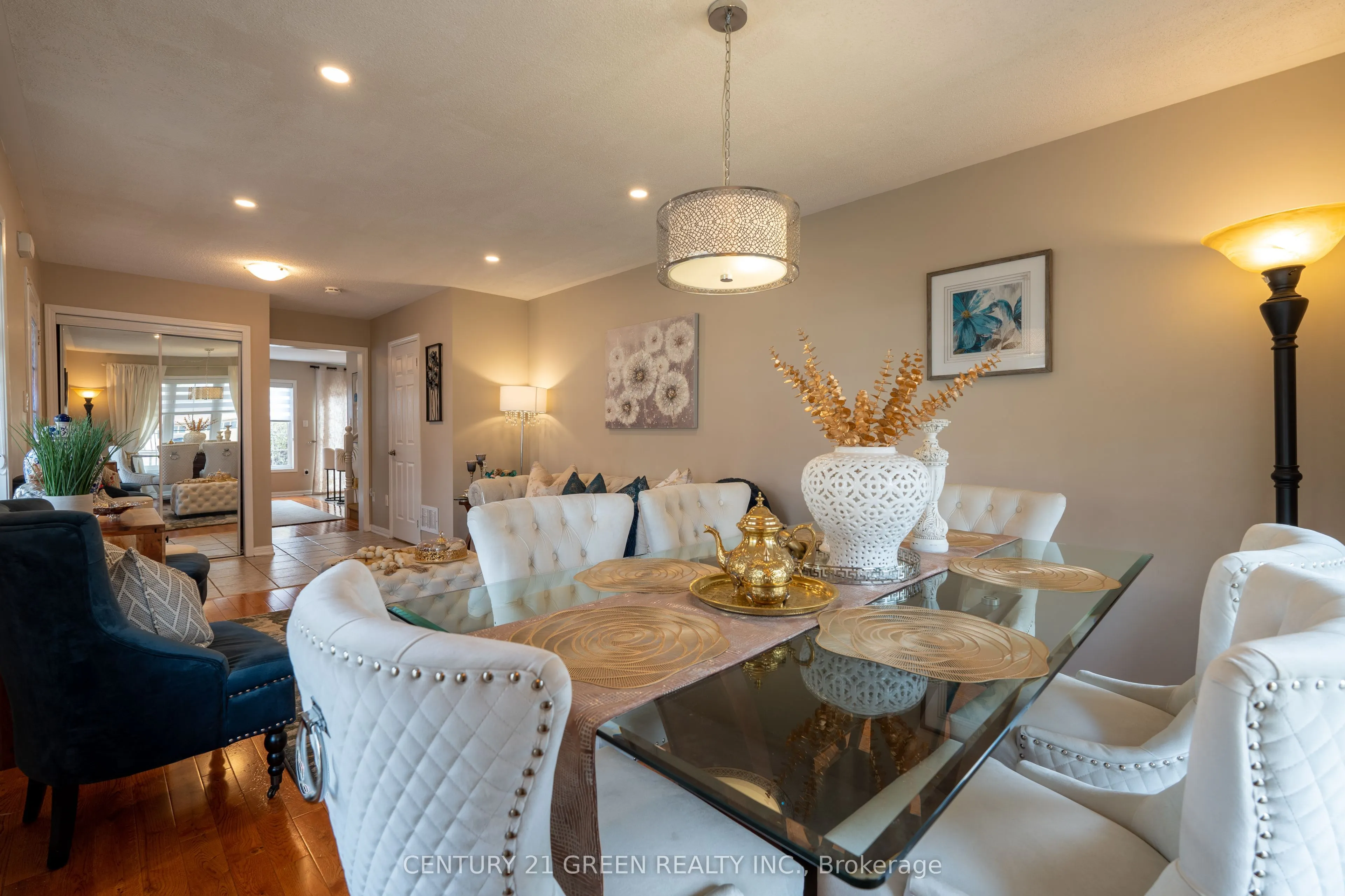 936 Hepburn Road