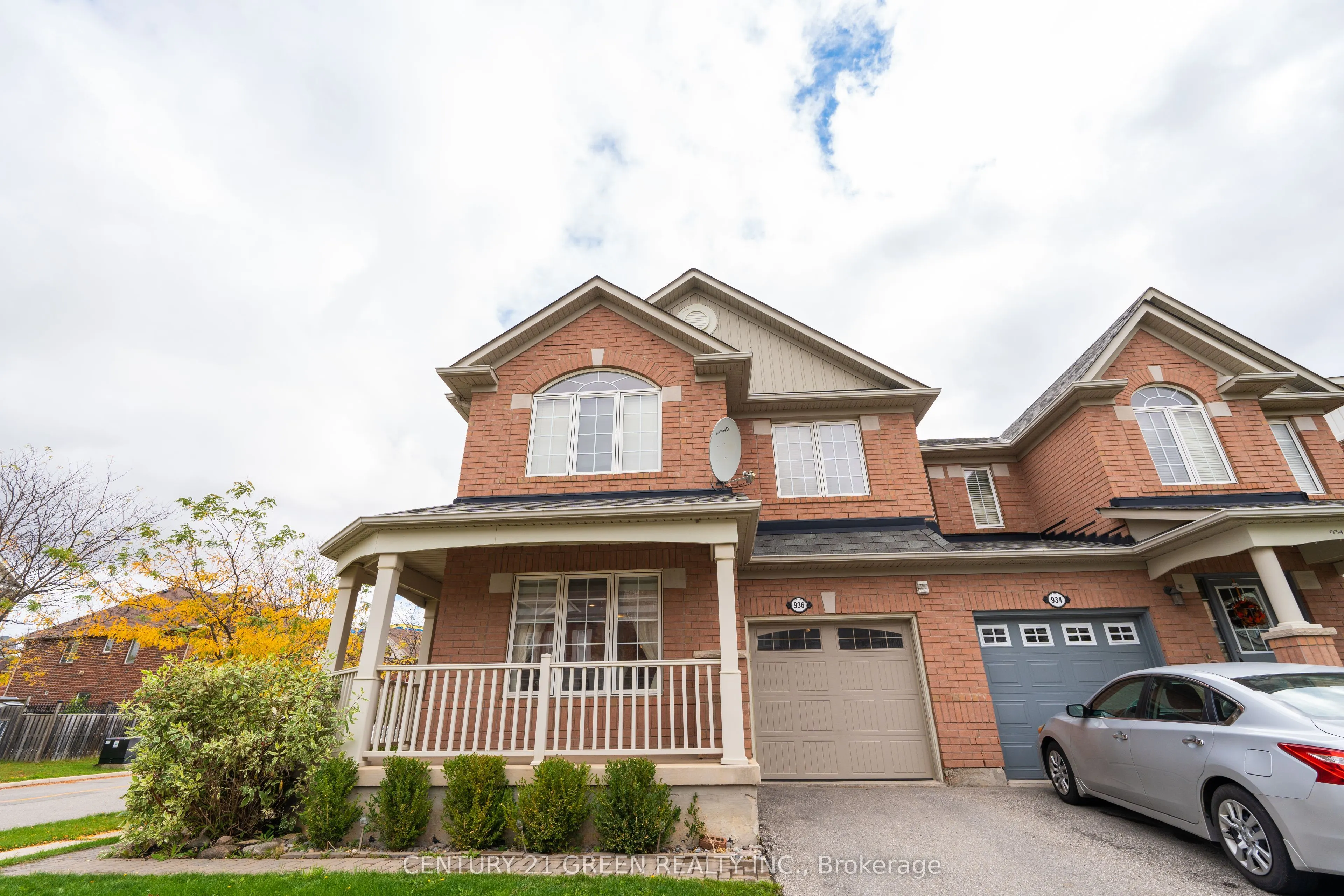 936 Hepburn Road